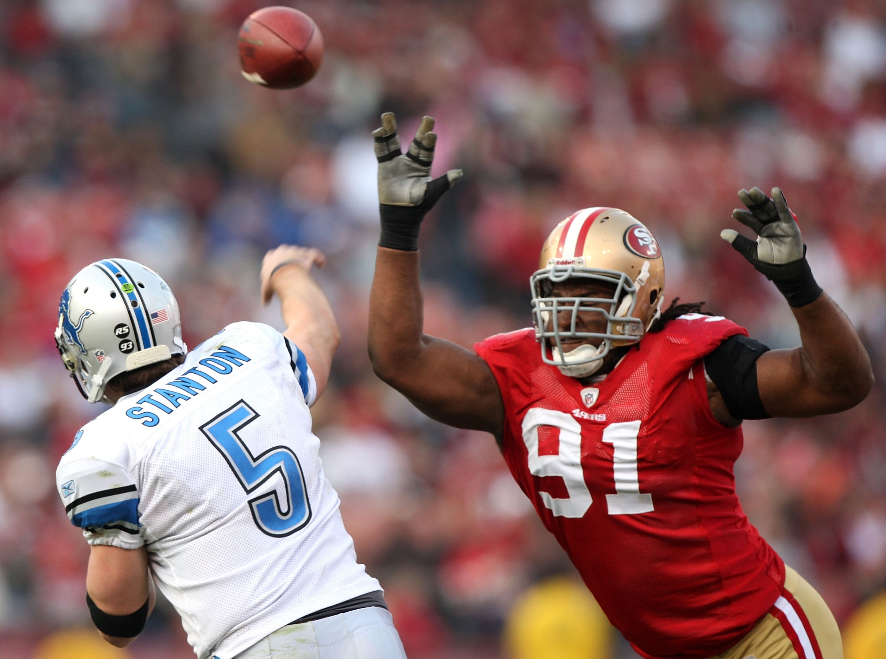 SAN FRANCISCO - DECEMBER 27: Ray McDonald #91 of the San Francisco 49ers rushes against Drew Stanton #5 of the Detroit Lions during an NFL game at Candlestick Park on December 27, 2009 in San Francisco, California.  (Photo by Jed Jacobsohn/Getty Images)