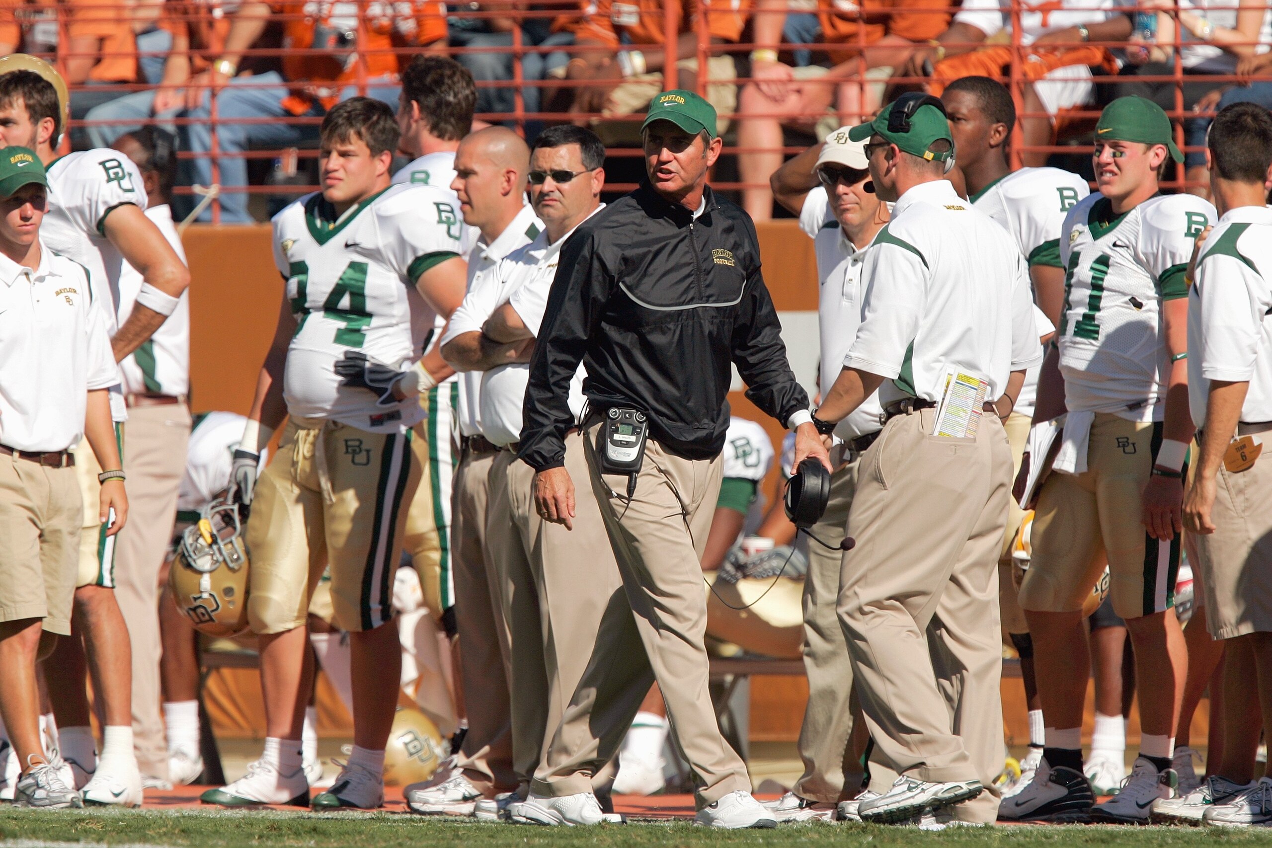 AUSTIN, TX - NOVEMBER 8:  Head coach Art Briles of the Baylor Bears walks on the sidelines during the game against the Texas Longhorns on November 8, 2008 at Darrell K Royal-Texas Memorial Stadium in Austin, Texas.  Texas won 45-21. (Photo by Brian Bahr/G