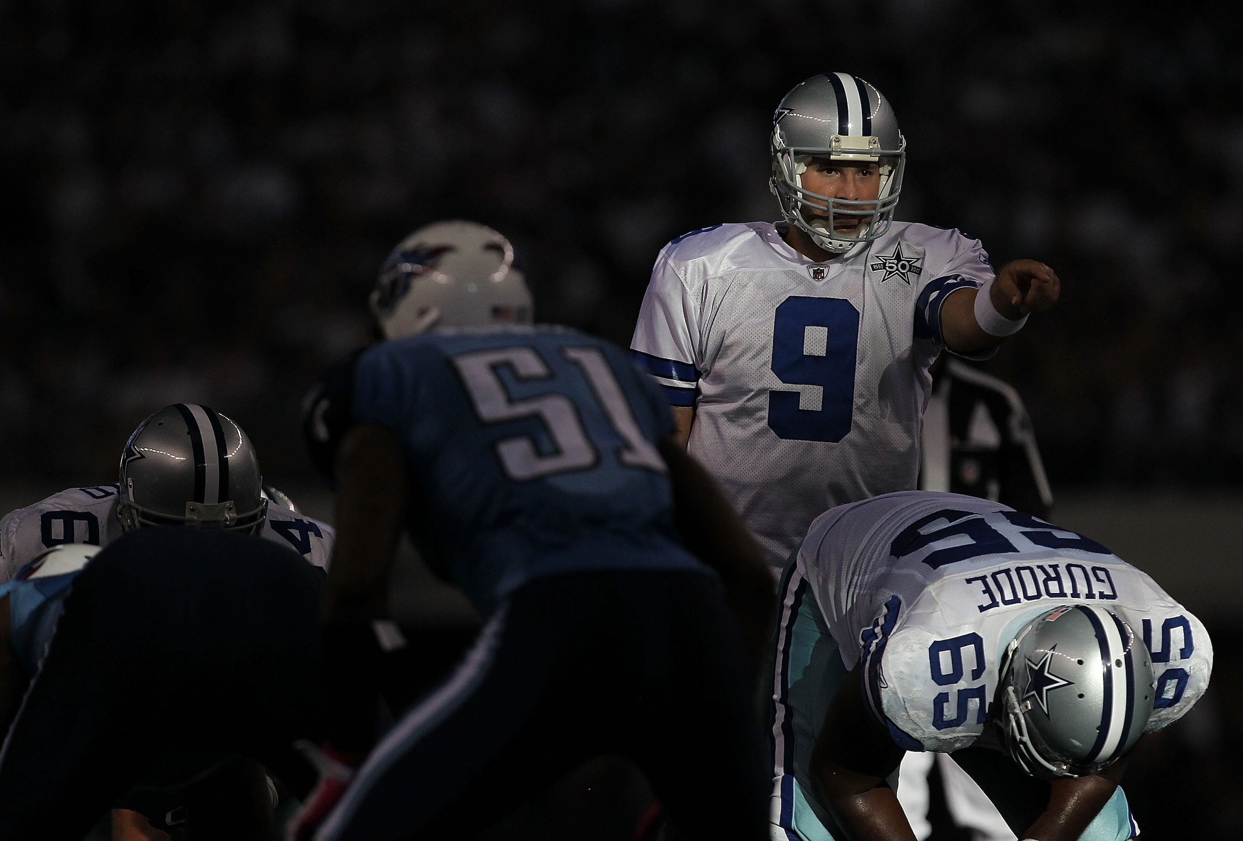 ARLINGTON, TX - OCTOBER 10:  Quarterback Tony Romo #9 of the Dallas Cowboys at Cowboys Stadium on October 10, 2010 in Arlington, Texas.  (Photo by Ronald Martinez/Getty Images)
