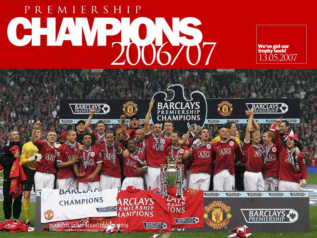 Manchester United take the 2006/07 Premier League title. Wayne Rooney celebrating with his club (far right on the picture)
