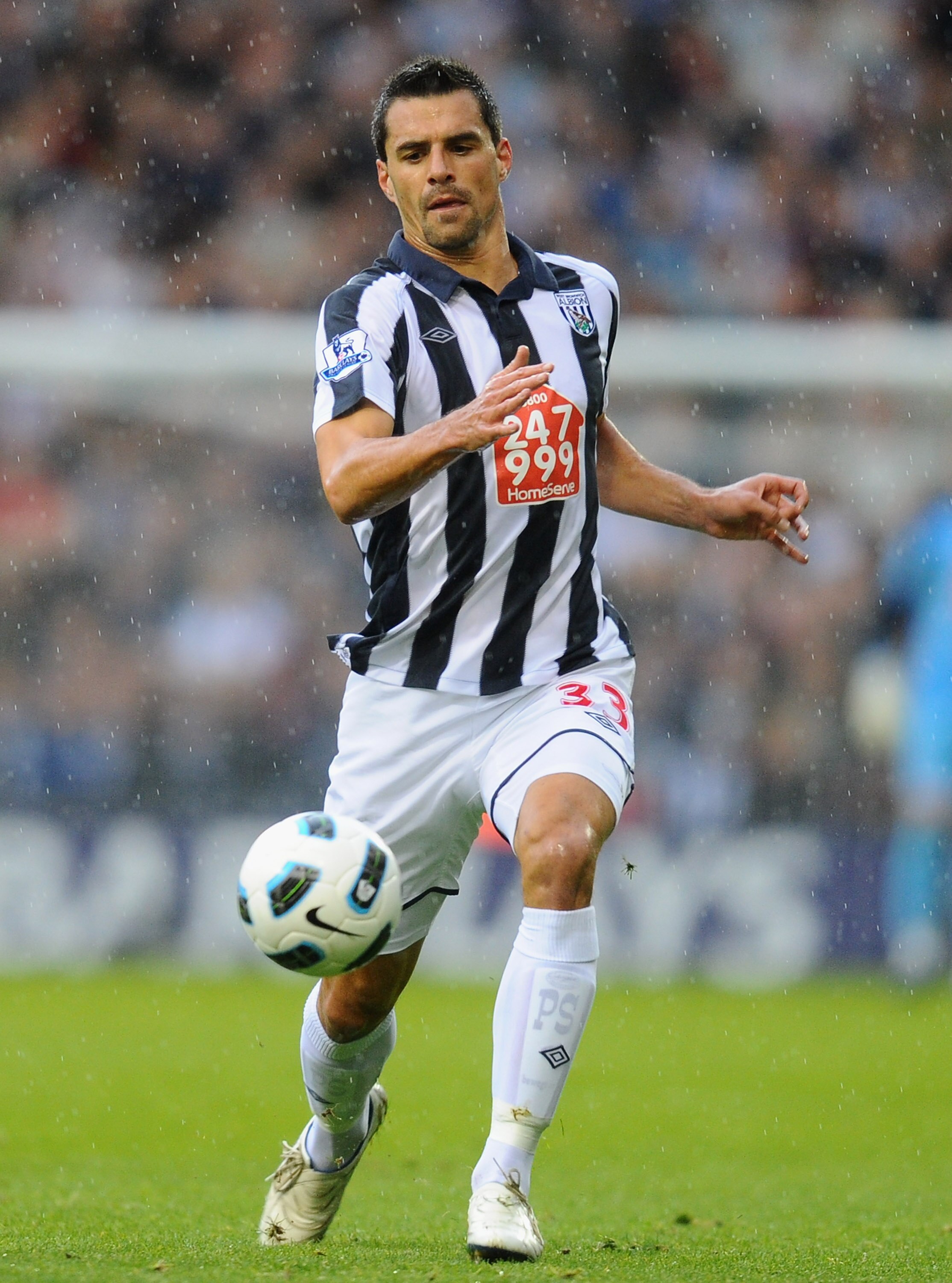 WEST BROMWICH, ENGLAND - OCTOBER 23: Paul Scharner of West Brom in action during the Barclays Premier League match between West Bromwich Albion and Fulham at The Hawthorns on October 23, 2010 in West Bromwich, England. (Photo by Mike Hewitt/Getty Images WEST BROMWICH, ENGLAND - OCTOBER 23: Paul Scharner of West Brom in action during the Barclays Premier League match between West Bromwich Albion and Fulham at The Hawthorns on October 23, 2010 in West Bromwich, England. (Photo by Mike Hewitt/Getty Images