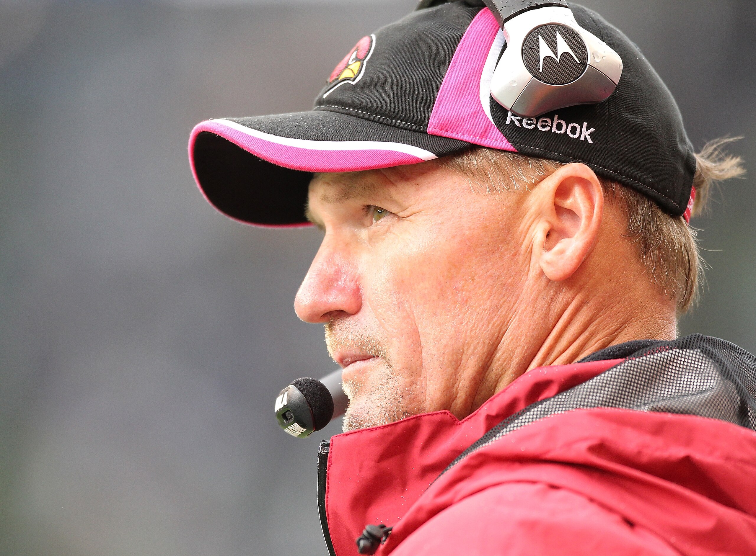 SEATTLE - OCTOBER 24:  Head coach Ken Whisenhunt of the Arizona Cardinals looks on during the game against the Seattle Seahawks at Qwest Field on October 24, 2010 in Seattle, Washington. The Seahawks defeated the Cardinals 22-10. (Photo by Otto Greule Jr/