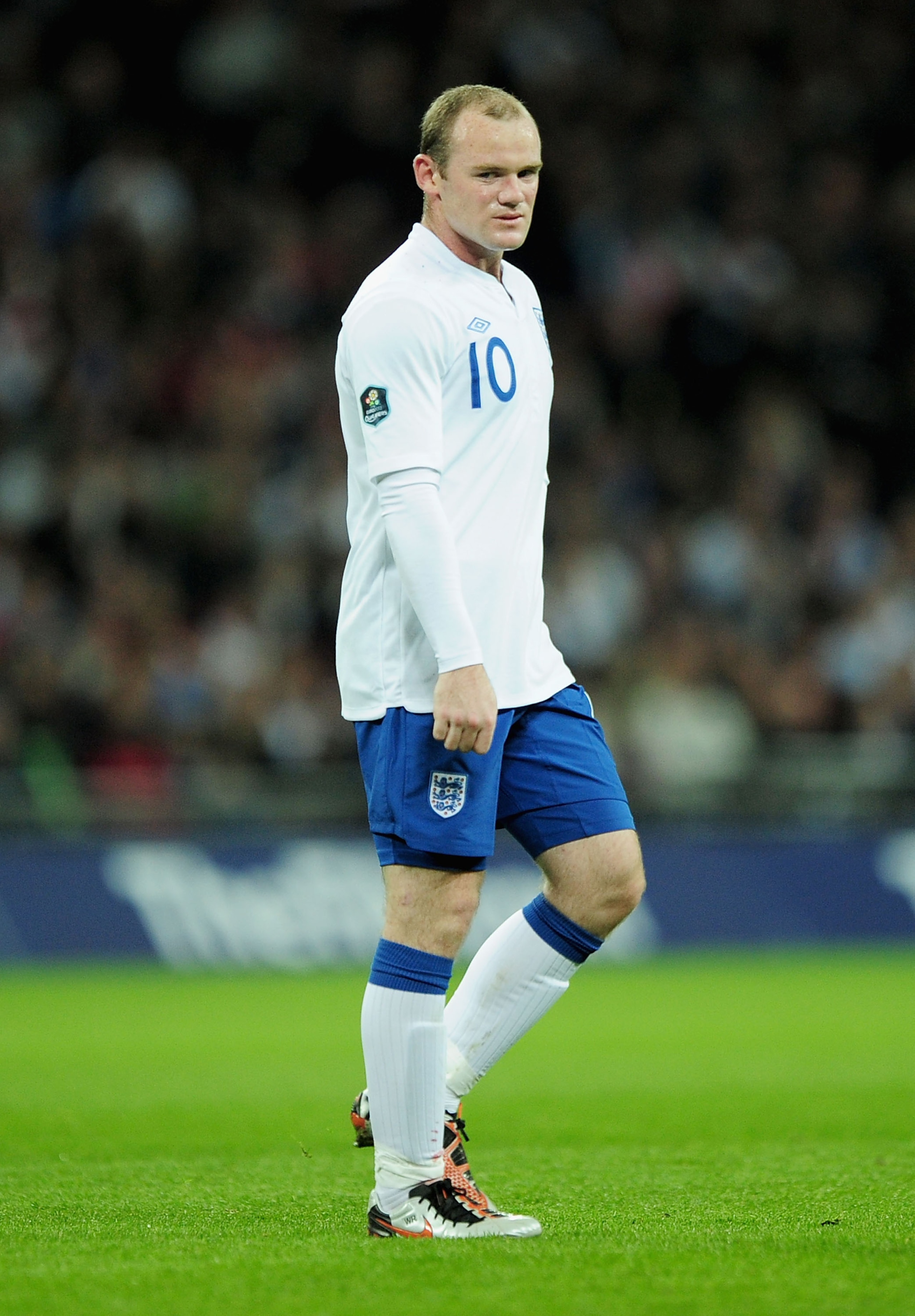 LONDON, ENGLAND - OCTOBER 12:  Wayne Rooney of England shows his frustration during the UEFA EURO 2012 Group G Qualifying match between England and Montenegro at Wembley Stadium on October 12, 2010 in London, England.  (Photo by Shaun Botterill/Getty Imag
