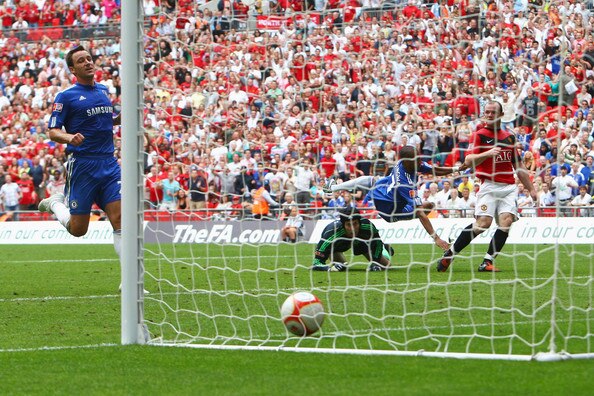 Rooney scoring in the Community shield against Chelsea (Picture)