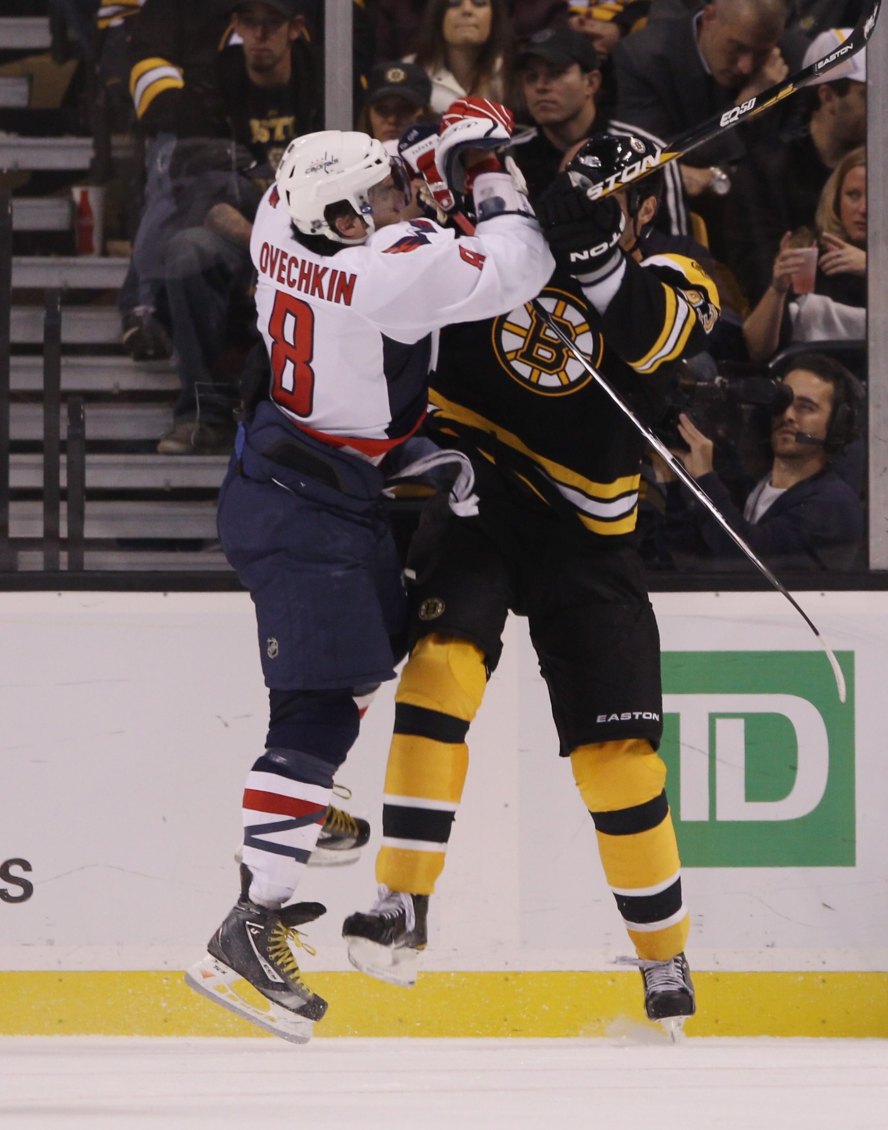 BOSTON - OCTOBER 21:  Alex Ovechkin #8 of the Washington Capitals collides with Zdeno Chara #33 of the Boston Bruins at the TD Garden on October 21, 2010 in Boston, Massachusetts. The Bruins defeated the Capitals 4-1. (Photo by Bruce Bennett/Getty Images)