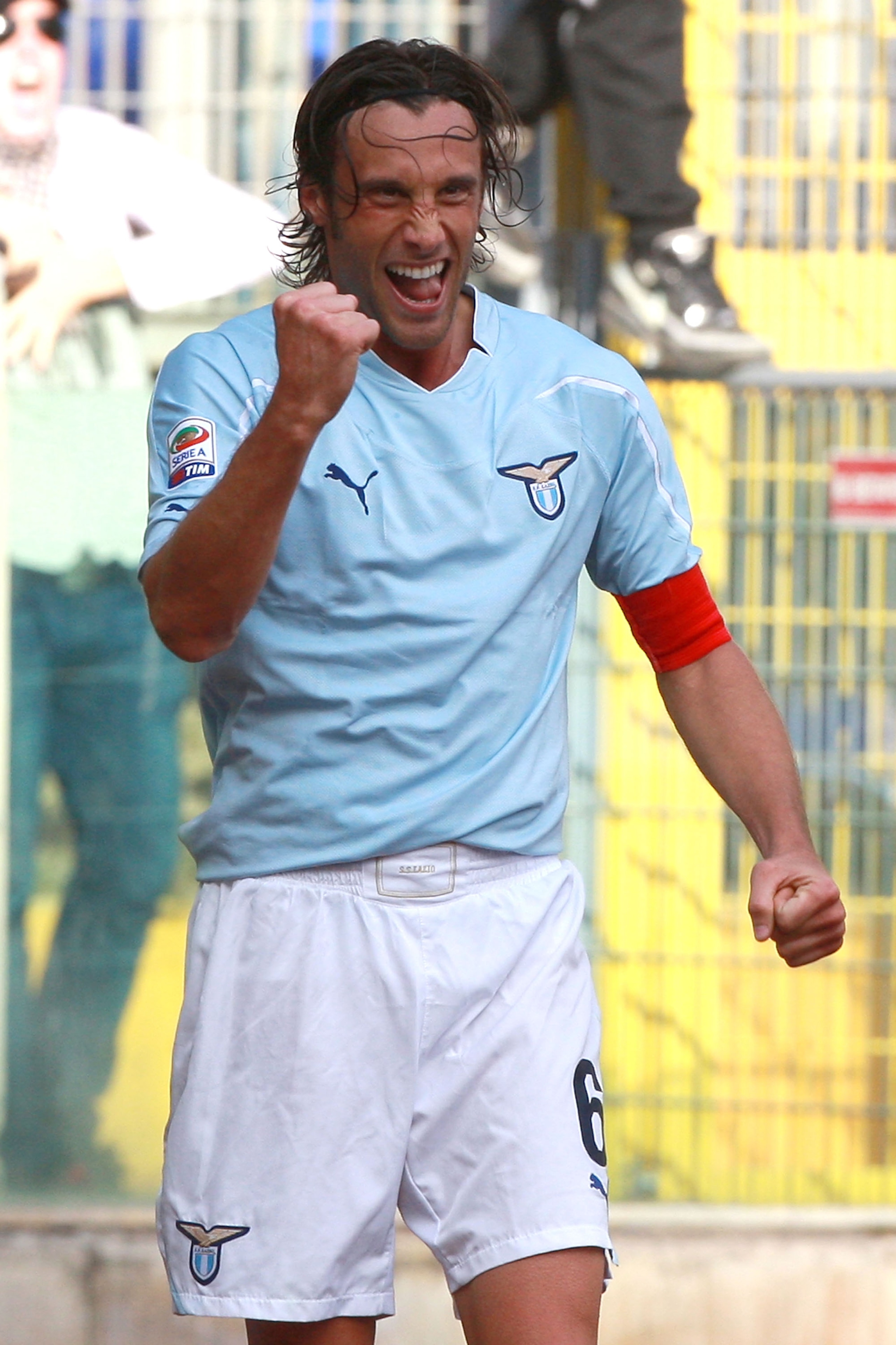 ROME - OCTOBER 24:  Stefano Mauri of SS lazio celebrates after scoring the second goal during the Serie A match between SS Lazio and Cagliari Calcio at Stadio Olimpico on October 24, 2010 in Rome, Italy.  (Photo by Paolo Bruno/Getty Images)