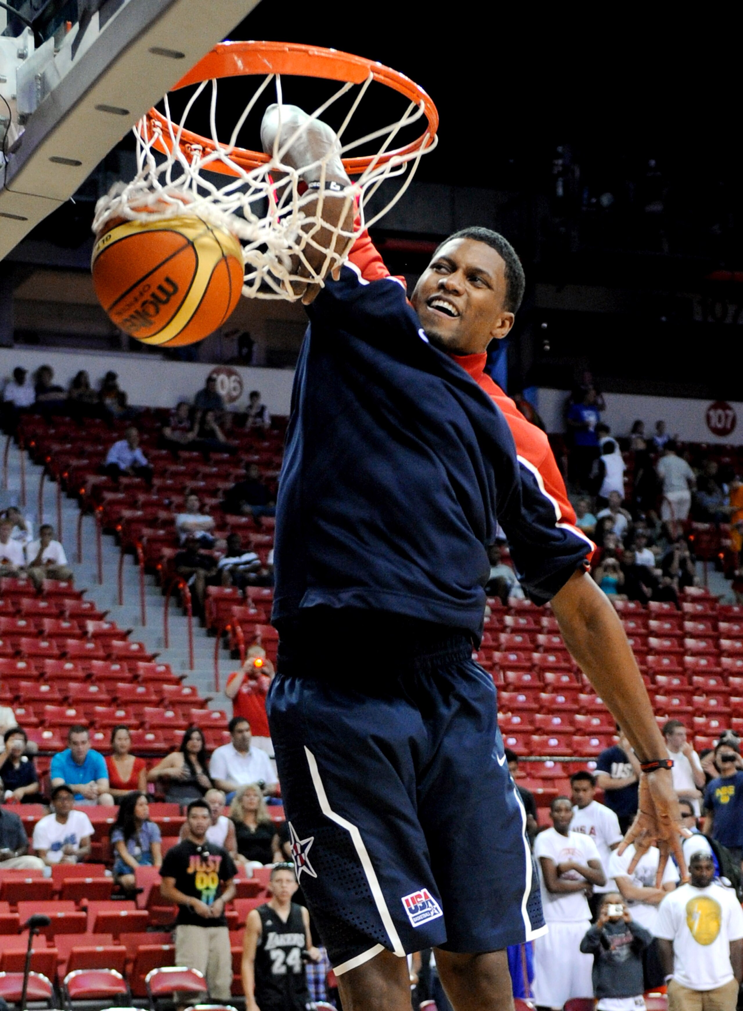 LAS VEGAS - JULY 24: Rudy Gay #8 of the 2010 USA Basketball Men's National Team dunks during warmups at a USA Basketball showcase at the Thomas & Mack Center on July 24, 2010 in Las Vegas, Nevada. (Photo by Ethan Miller/Getty Images) LAS VEGAS - JULY 24: Rudy Gay #8 of the 2010 USA Basketball Men's National Team dunks during warmups at a USA Basketball showcase at the Thomas & Mack Center on July 24, 2010 in Las Vegas, Nevada. (Photo by Ethan Miller/Getty Images)