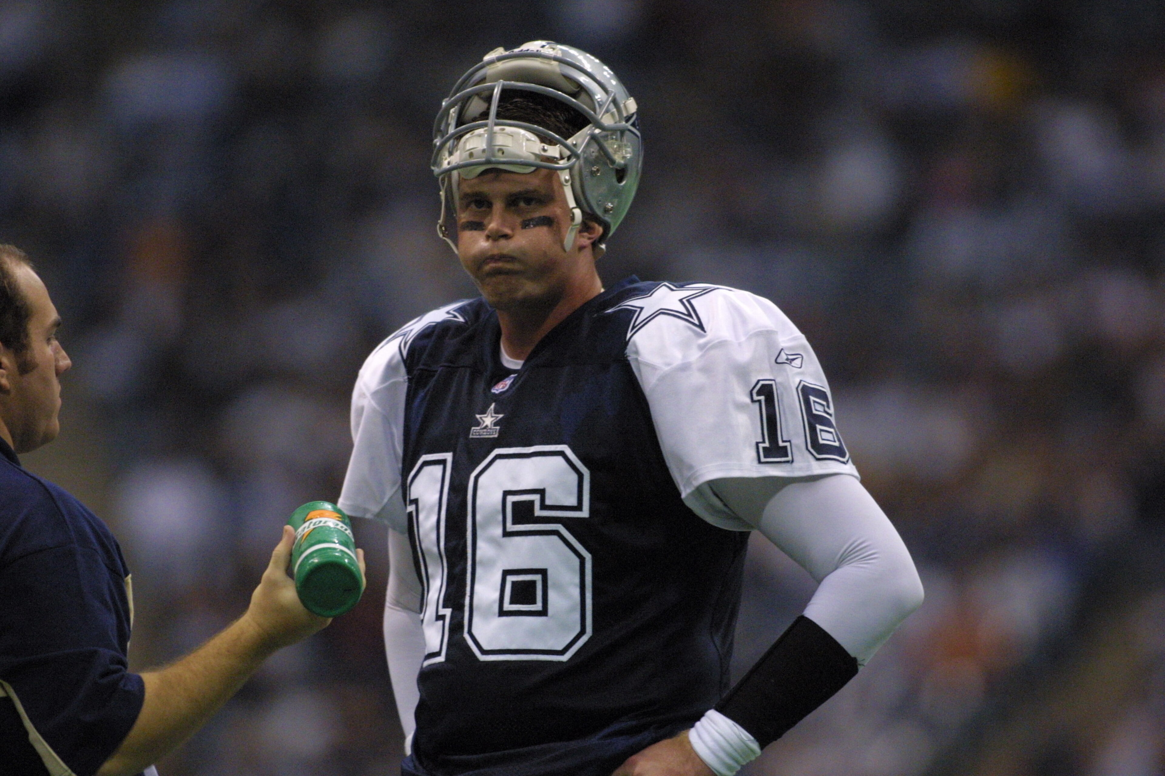 22 Nov 2001 : Quarterback Ryan Leaf of the Dallas Cowboys rests on the sideline during the game against the Denver Broncos at Texas Stadium in Irving, Texas. The Broncos won 26-24. DIGITAL IMAGE. Mandatory Credit: Ronald Martinez/Getty Images 22 Nov 2001 : Quarterback Ryan Leaf of the Dallas Cowboys rests on the sideline during the game against the Denver Broncos at Texas Stadium in Irving, Texas. The Broncos won 26-24. DIGITAL IMAGE. Mandatory Credit: Ronald Martinez/Getty Images