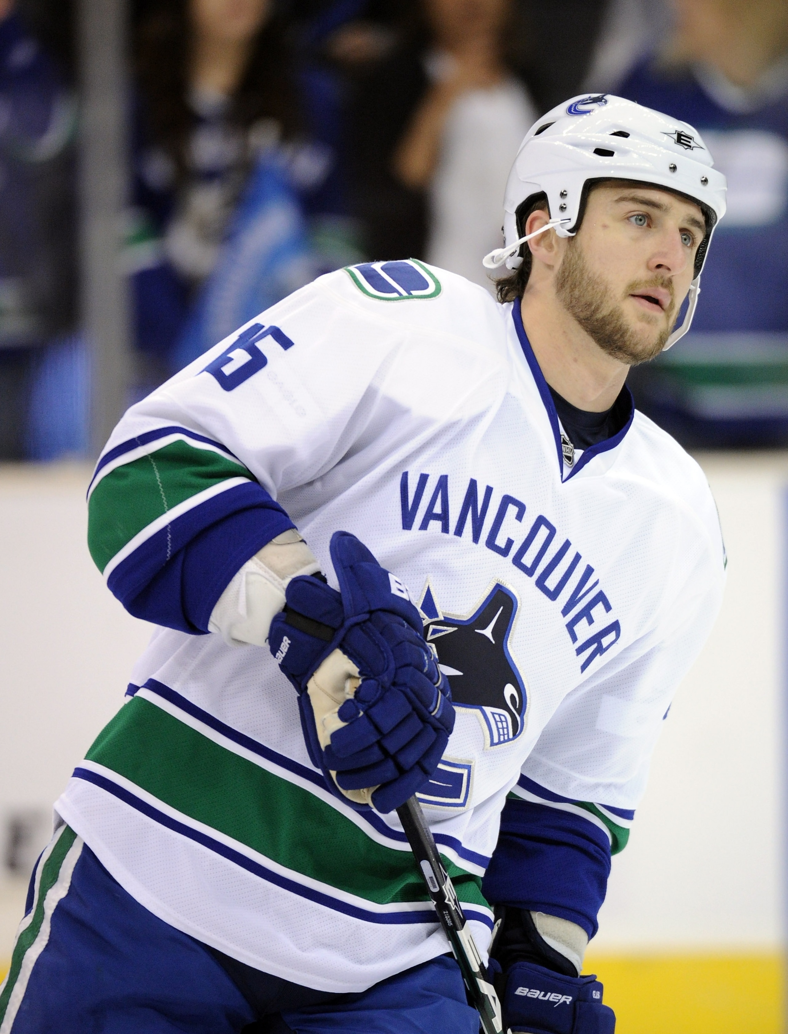 LOS ANGELES, CA - OCTOBER 15:  Tanner Glass #15 of the Vancouver Canucks warms up against the Los Angeles Kings at the Staples Center on October 15, 2010 in Los Angeles, California.  (Photo by Harry How/Getty Images)