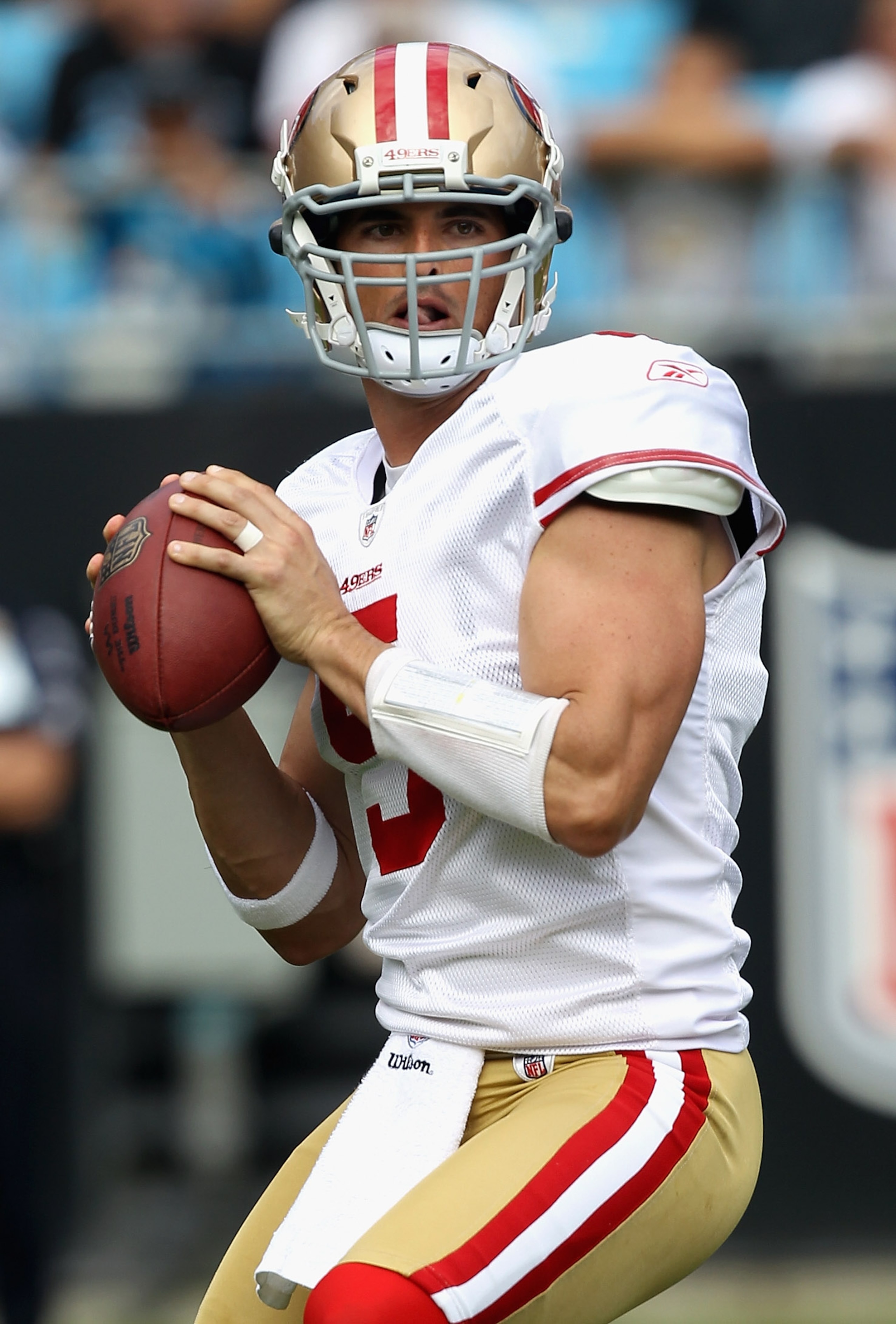 CHARLOTTE, NC - OCTOBER 24:  David Carr #5 of the San Francisco 49ers drops back to throw a pass against the Carolina Panthers during their game at Bank of America Stadium on October 24, 2010 in Charlotte, North Carolina.  (Photo by Streeter Lecka/Getty I