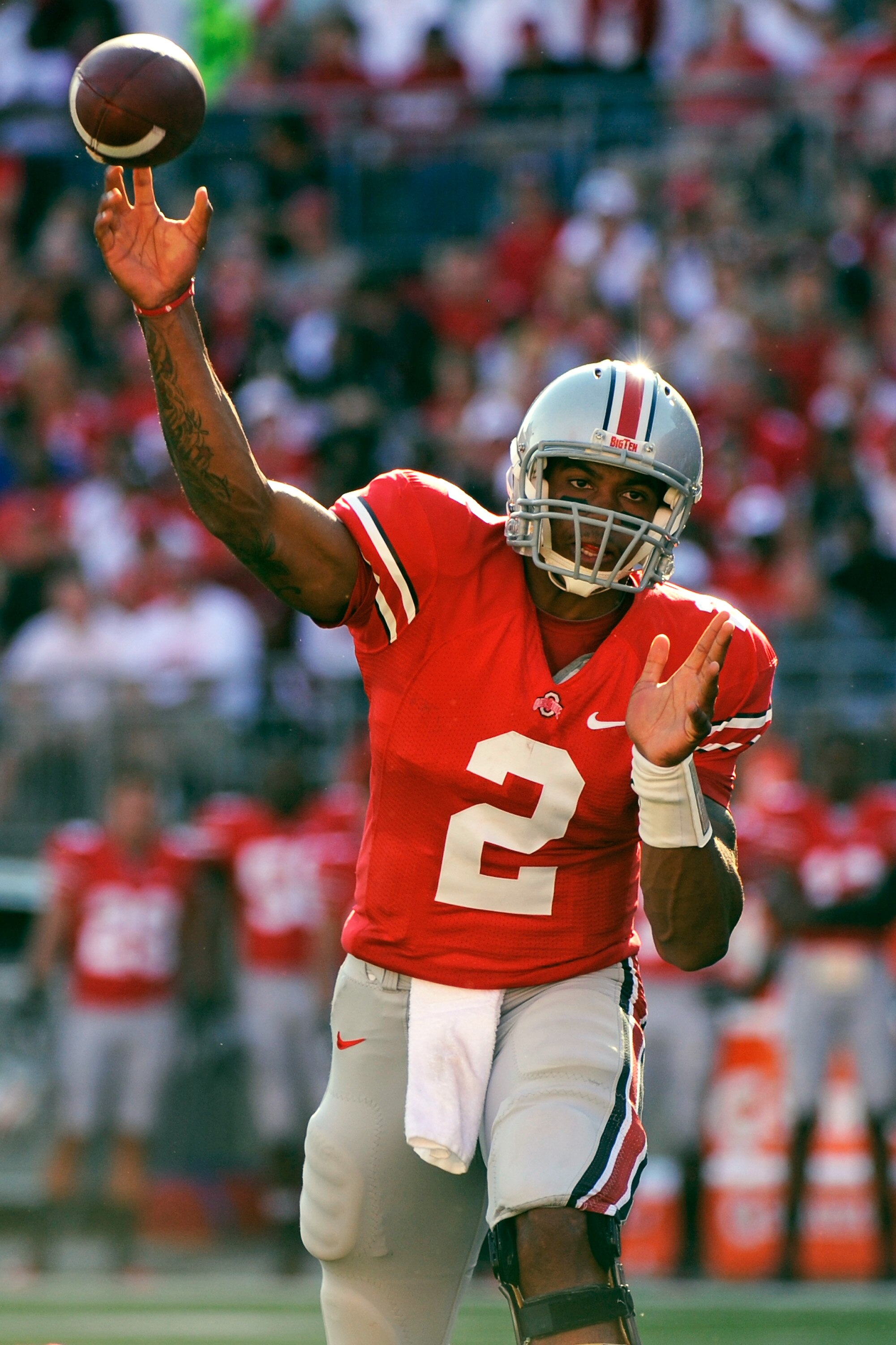COLUMBUS, OH - SEPTEMBER 25:  Terrelle Pryor #2 of the Ohio State Buckeyes throws a pass against the Eastern Michigan Eagles at Ohio Stadium on September 25, 2010 in Columbus, Ohio.  (Photo by Jamie Sabau/Getty Images)