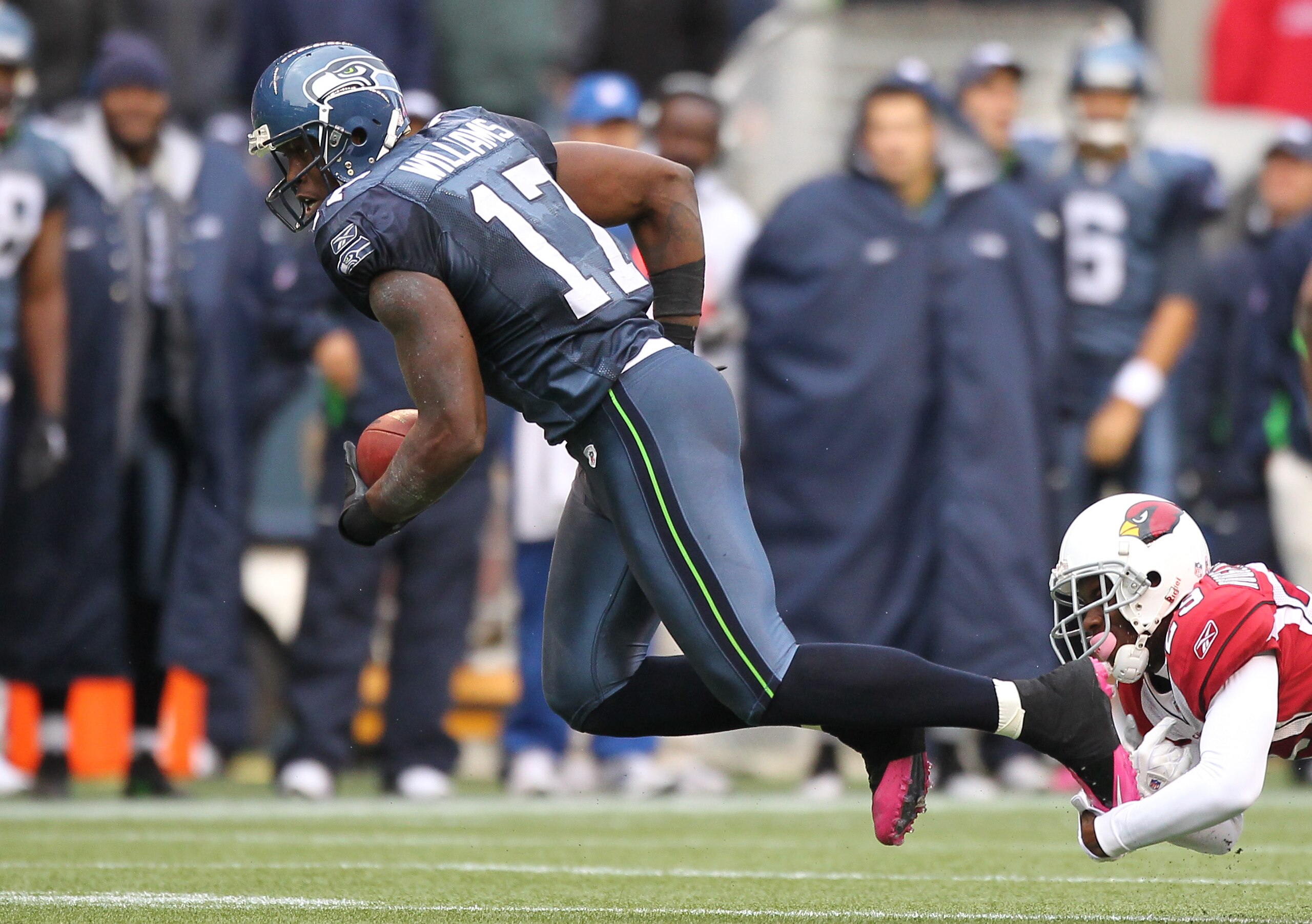 SEATTLE - OCTOBER 24:  Wide receiver Mike Williams #17 of the Seattle Seahawks rushes against Dominique Rodgers-Cromartie #29 of the Arizona Cardinals at Qwest Field on October 24, 2010 in Seattle, Washington. (Photo by Otto Greule Jr/Getty Images)