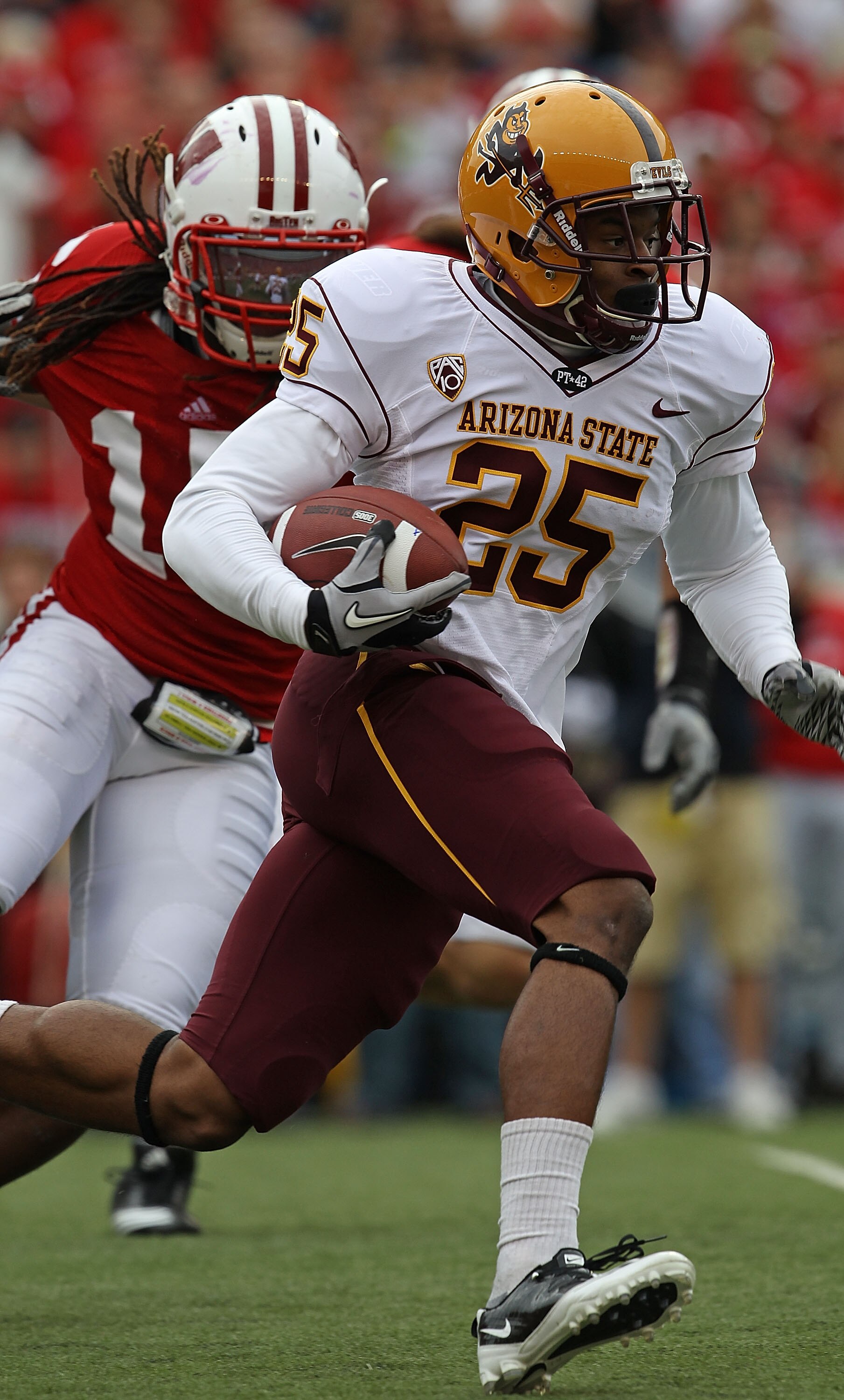 MADISON, WI - SEPTEMBER 18: Deantre Lewis #25  of the Arizona State Sun Devils runs against the Wisconsin Badgers at Camp Randall Stadium on September 18, 2010 in Madison, Wisconsin. Wisconsin defeated Arizona State 20-19. (Photo by Jonathan Daniel/Getty 