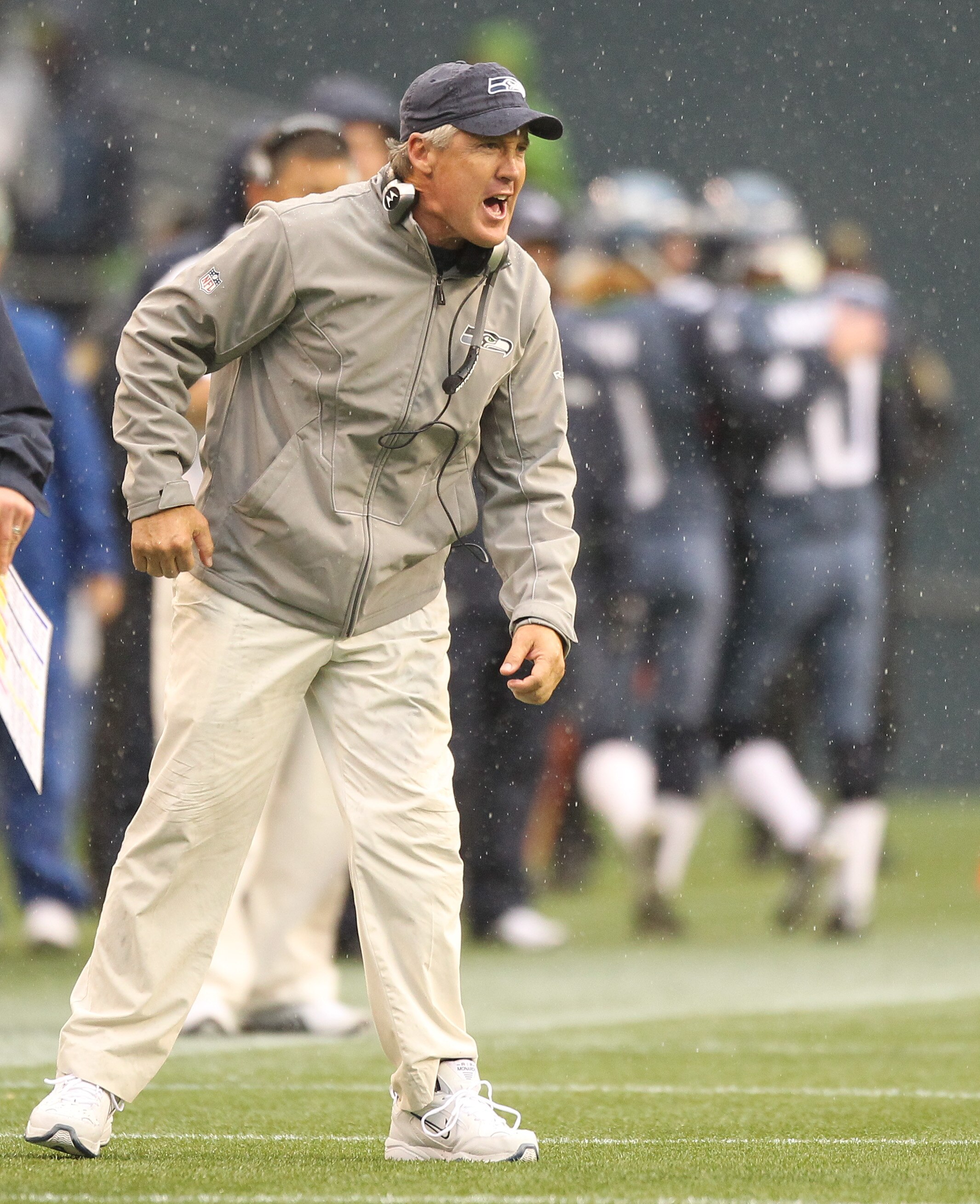 SEATTLE - OCTOBER 24:  Head coach Pete Carroll of the Seattle Seahawks reacts to a play against the Arizona Cardinals at Qwest Field on October 24, 2010 in Seattle, Washington. (Photo by Otto Greule Jr/Getty Images)