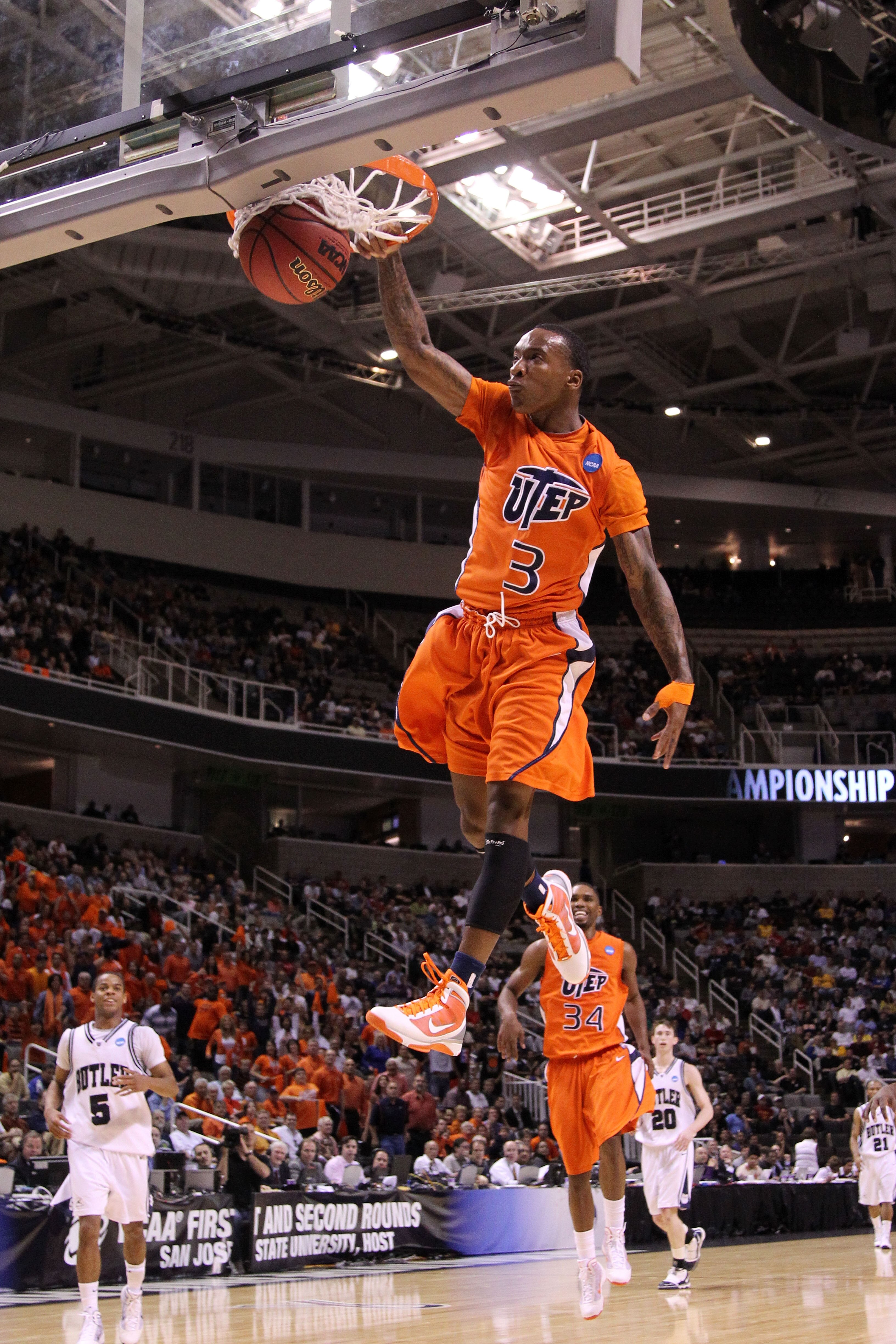 SAN JOSE, CA - MARCH 18:  Guard Randy Culpepper #3 of the UTEP Miners dunks the ball against the Butler Bulldogs during the first round of the 2010 NCAA men's basketball tournament at HP Pavilion on March 18, 2010 in San Jose, California.  (Photo by Jed J