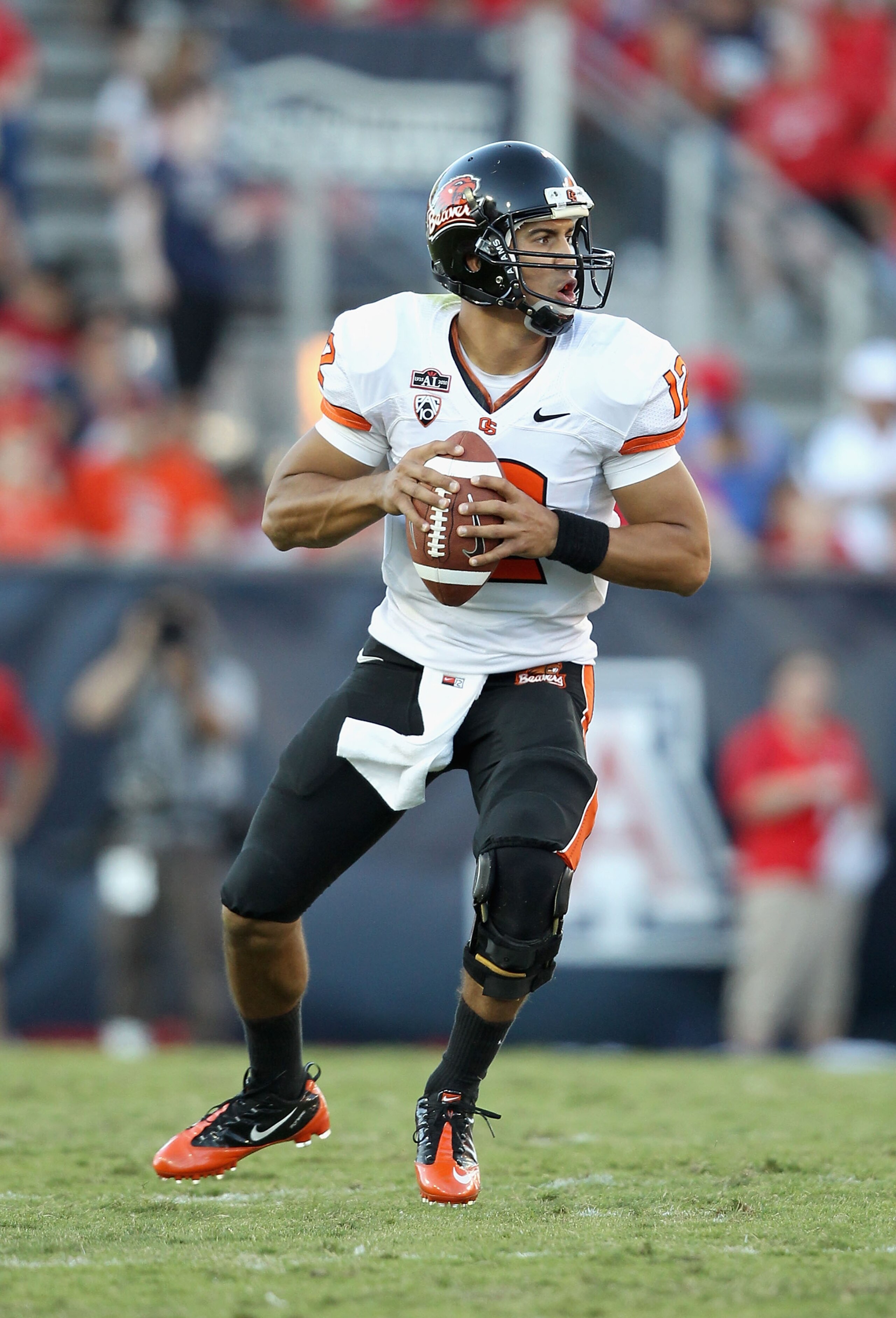 TUCSON, AZ - OCTOBER 09:  Quarterback Ryan Katz #12 of the Oregon State Beavers drops back to pass during the college football game against the Arizona Wildcats at Arizona Stadium on October 9, 2010 in Tucson, Arizona.  The Beavers defeated the Wildcats 2