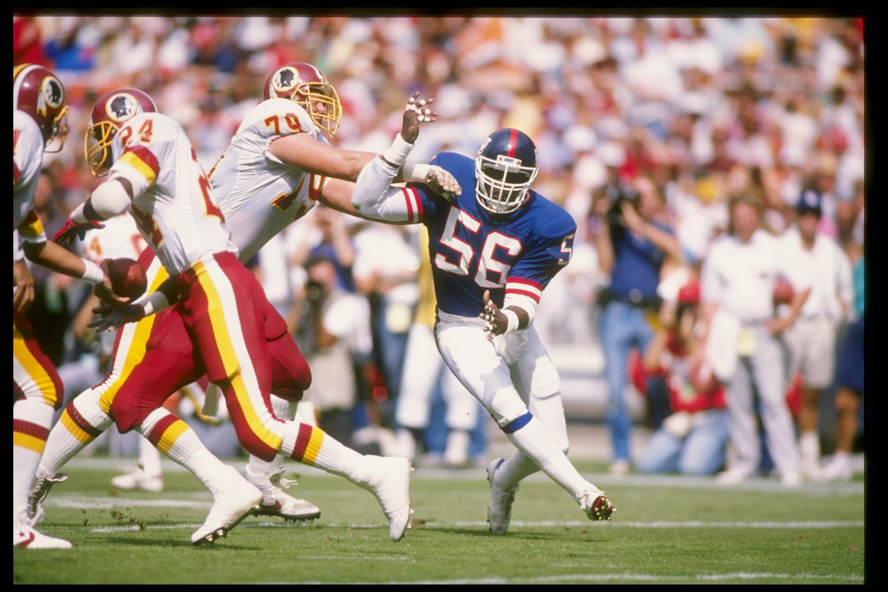 2 Oct 1988:  Linebacker Lawrence Taylor of the New York Giants in action during a game against the Washington Redskins at RFK Stadium in Washington, D.C.  The Giants won the game 24-23. Mandatory Credit: Mike Powell  /Allsport