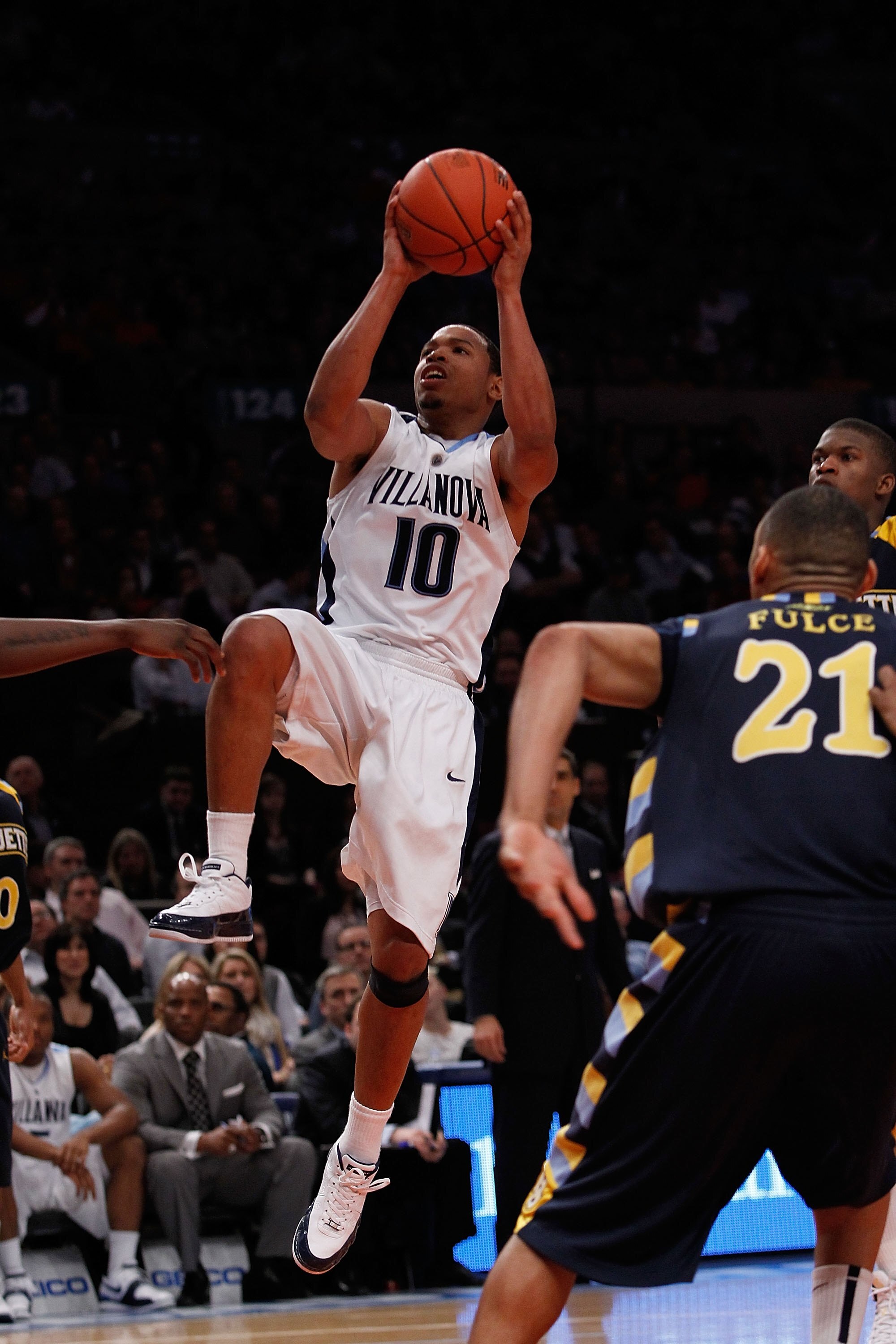 NEW YORK - MARCH 11:  Corey Fisher #10 of the Villanova Wildcats handles the ball against the Marquette Golden Eagles during the quarterfinal of the 2010 NCAA Big East Tournament at Madison Square Garden on March 11, 2010 in New York City.  (Photo by Mich