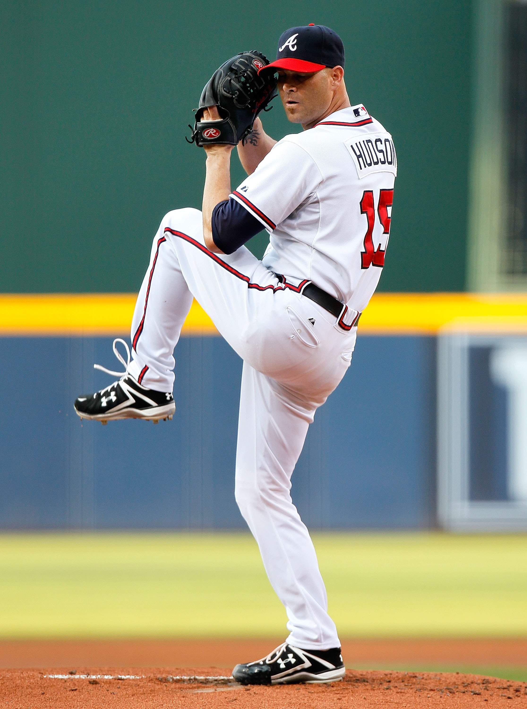 ATLANTA - JUNE 28:  Pitcher Tim Hudson #15 of the Atlanta Braves against the Washington Nationals at Turner Field on June 28, 2010 in Atlanta, Georgia.  (Photo by Kevin C. Cox/Getty Images)