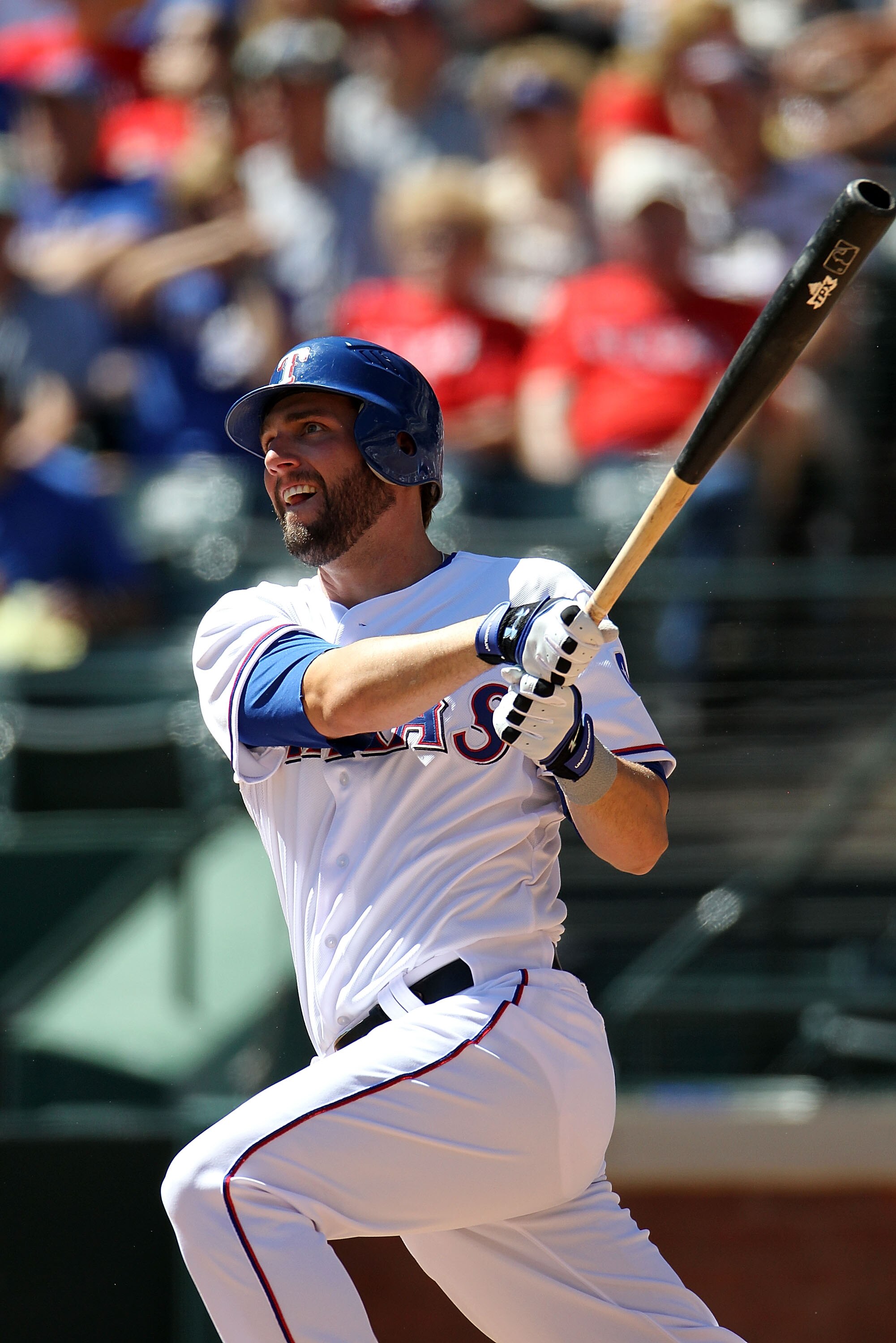 ARLINGTON, TX - SEPTEMBER 29:  Jeff Francoeur #21 of the Texas Rangers at Rangers Ballpark in Arlington on September 29, 2010 in Arlington, Texas.  (Photo by Ronald Martinez/Getty Images)