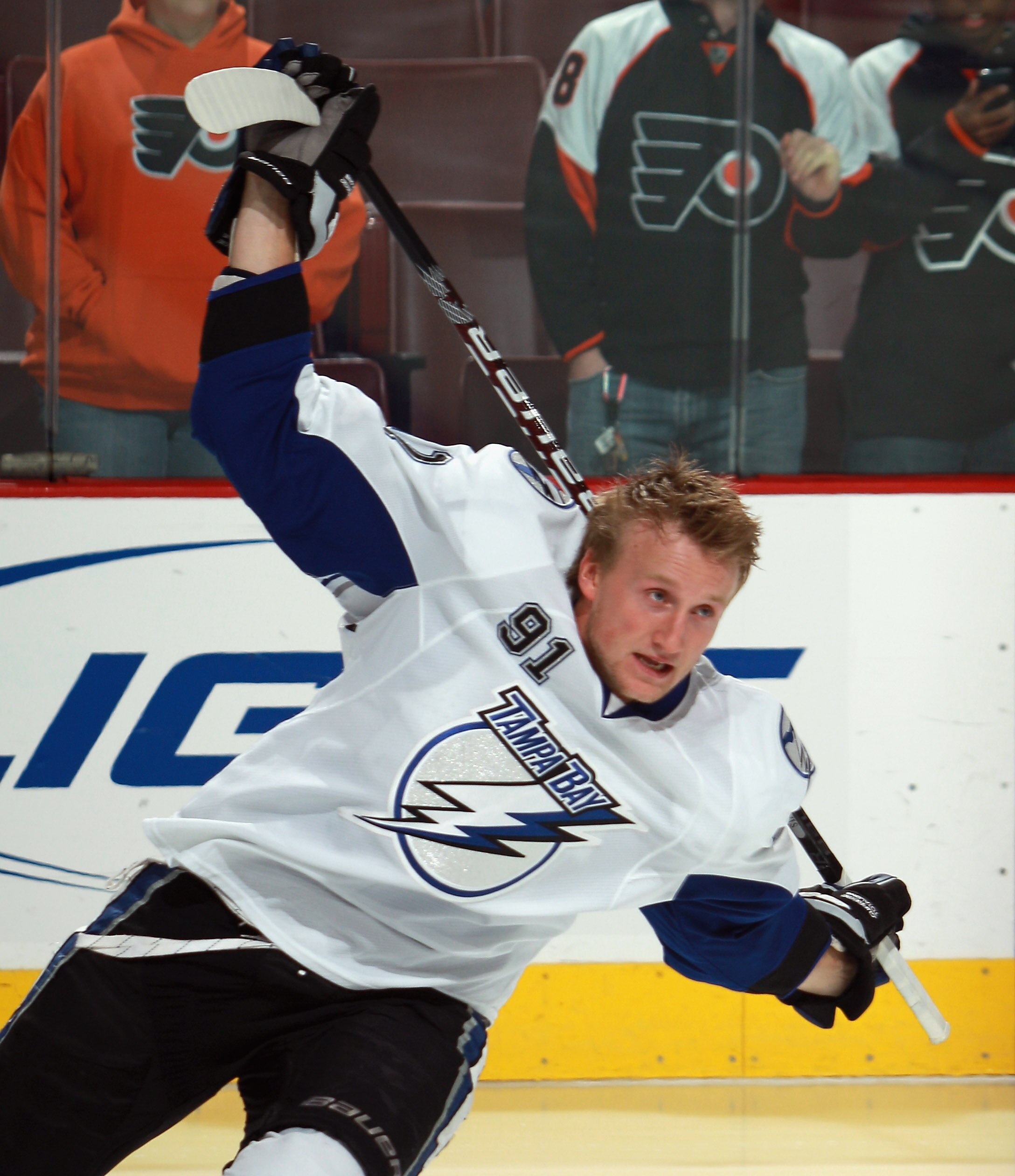 PHILADELPHIA - OCTOBER 14: Steven Stamkos #91 of the Tampa Bay Lightning skates in warmups prior to the game against the Philadelphia Flyers at the Wells Fargo Center on October 14, 2010 in Philadelphia, Pennsylvania.  (Photo by Bruce Bennett/Getty Images