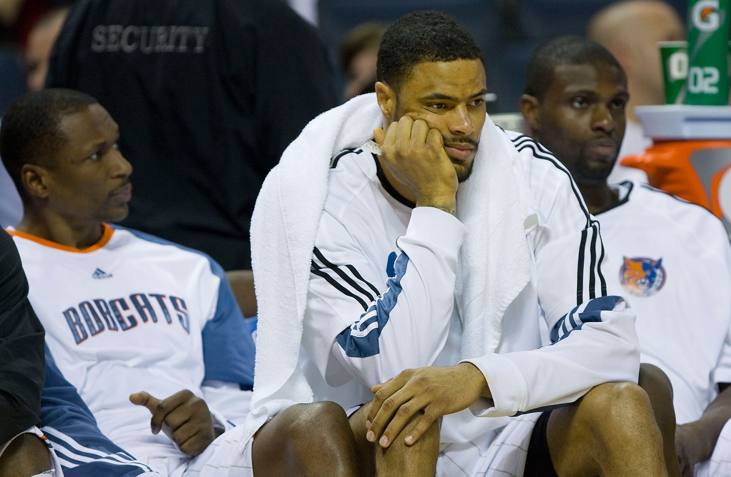 CHARLOTTE, NC - APRIL 26: (L-R) Theo Ratliff #42, Tyson Chandler #6 and Nazr Mohammed #13 of the Charlotte Bobcats sit on the bench during the final minutes of their game against the Orlando Magic in Game Four of the Eastern Conference Quarterfinals duri CHARLOTTE, NC - APRIL 26: (L-R) Theo Ratliff #42, Tyson Chandler #6 and Nazr Mohammed #13 of the Charlotte Bobcats sit on the bench during the final minutes of their game against the Orlando Magic in Game Four of the Eastern Conference Quarterfinals duri