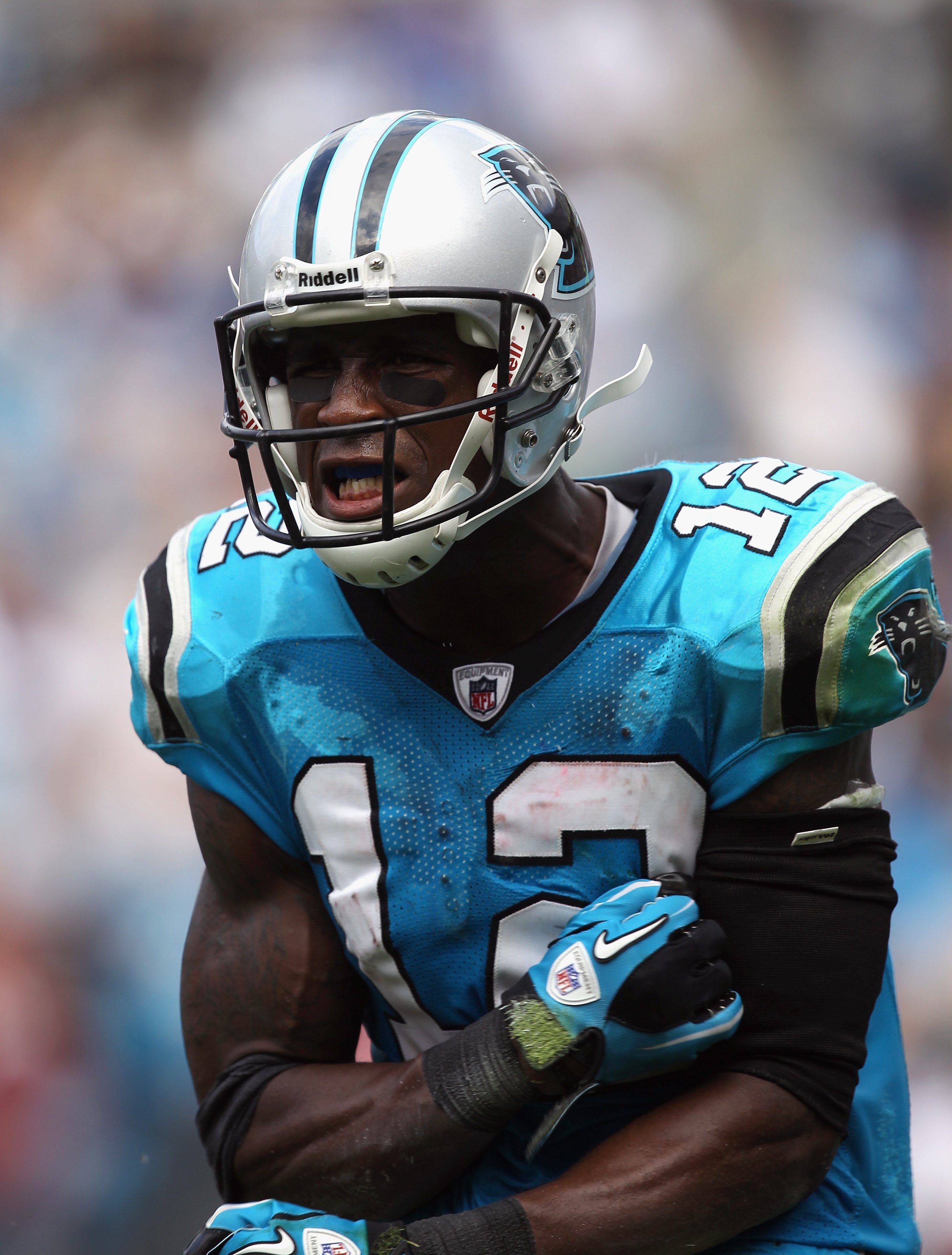 CHARLOTTE, NC - OCTOBER 24:  David Gettis #12 of the Carolina Panthers against the San Francisco 49ers during their game at Bank of America Stadium on October 24, 2010 in Charlotte, North Carolina.  (Photo by Streeter Lecka/Getty Images)