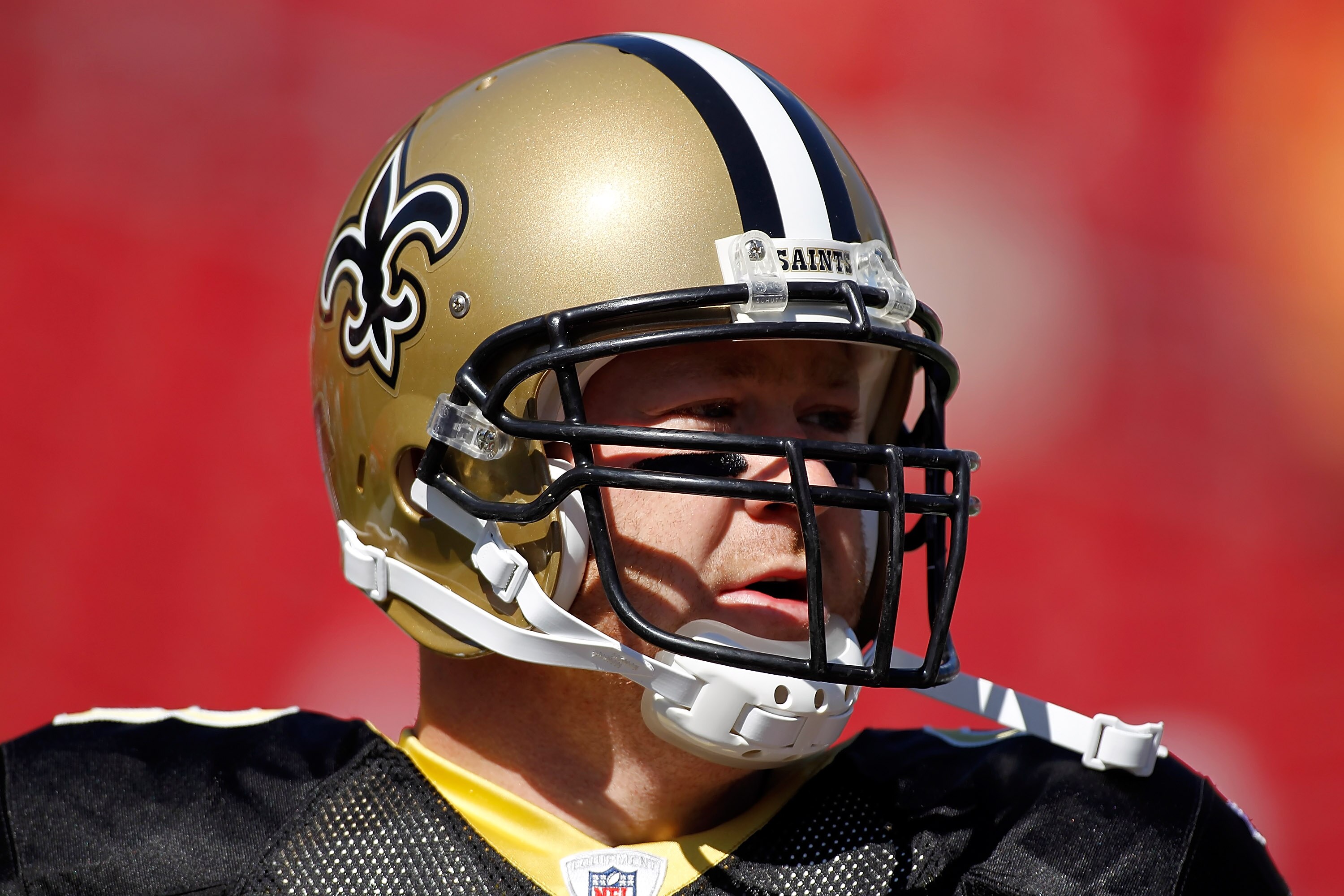 TAMPA, FL - OCTOBER 17:  Tight end Jeremy Shockey #88 of the New Orleans Saints warms up just prior to the start of the game against the Tampa Bay Buccaneers at Raymond James Stadium on October 17, 2010 in Tampa, Florida.  (Photo by J. Meric/Getty Images)