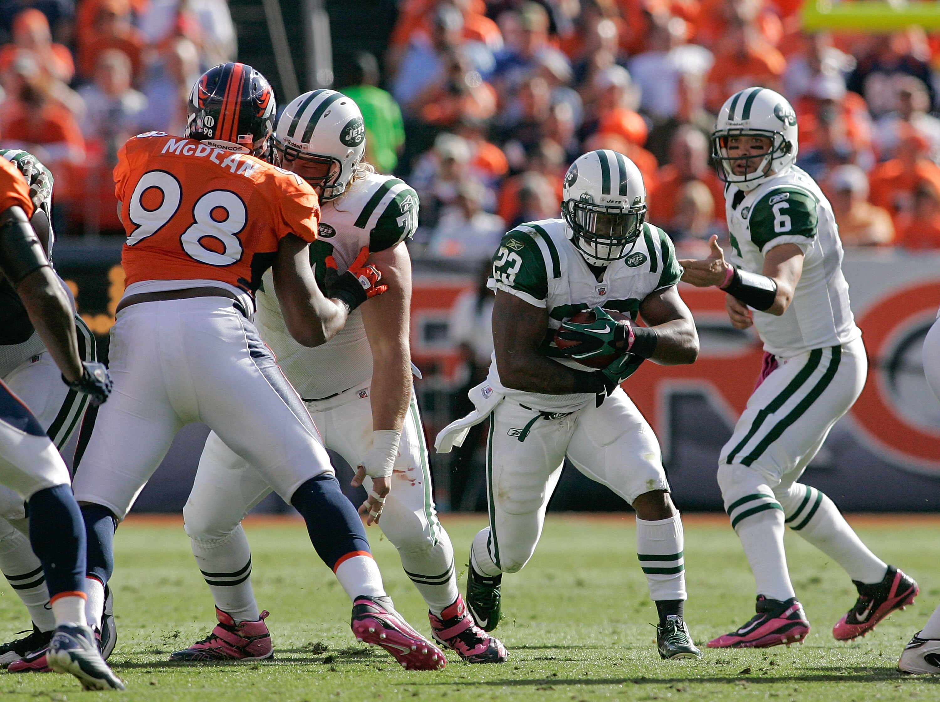 DENVER - OCTOBER 17:  Running back Shonn Greene #23 the New York Jets looks for a hole against the Denver Broncos at INVESCO Field at Mile High on October 17, 2010 in Denver, Colorado.  (Photo by Justin Edmonds/Getty Images)