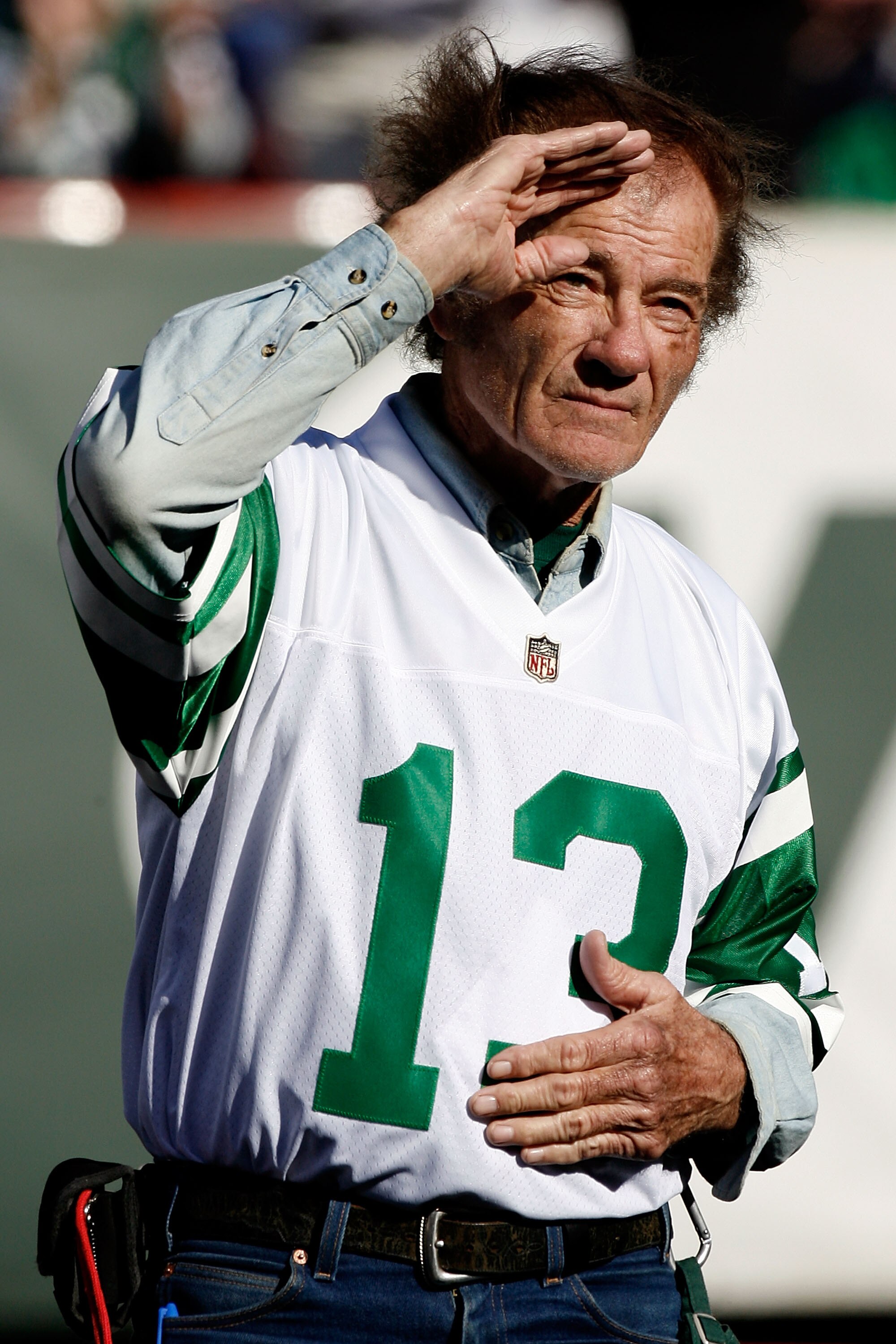 EAST RUTHERFORD, NJ - OCTOBER 26:  Former Jets wide receiver Don Maynard is introduced during halftime festivities celebrating the 40th anniversary of the Jets' win over the Colts in Super Bowl III during the game between the Kansas City Chiefs and the Ne