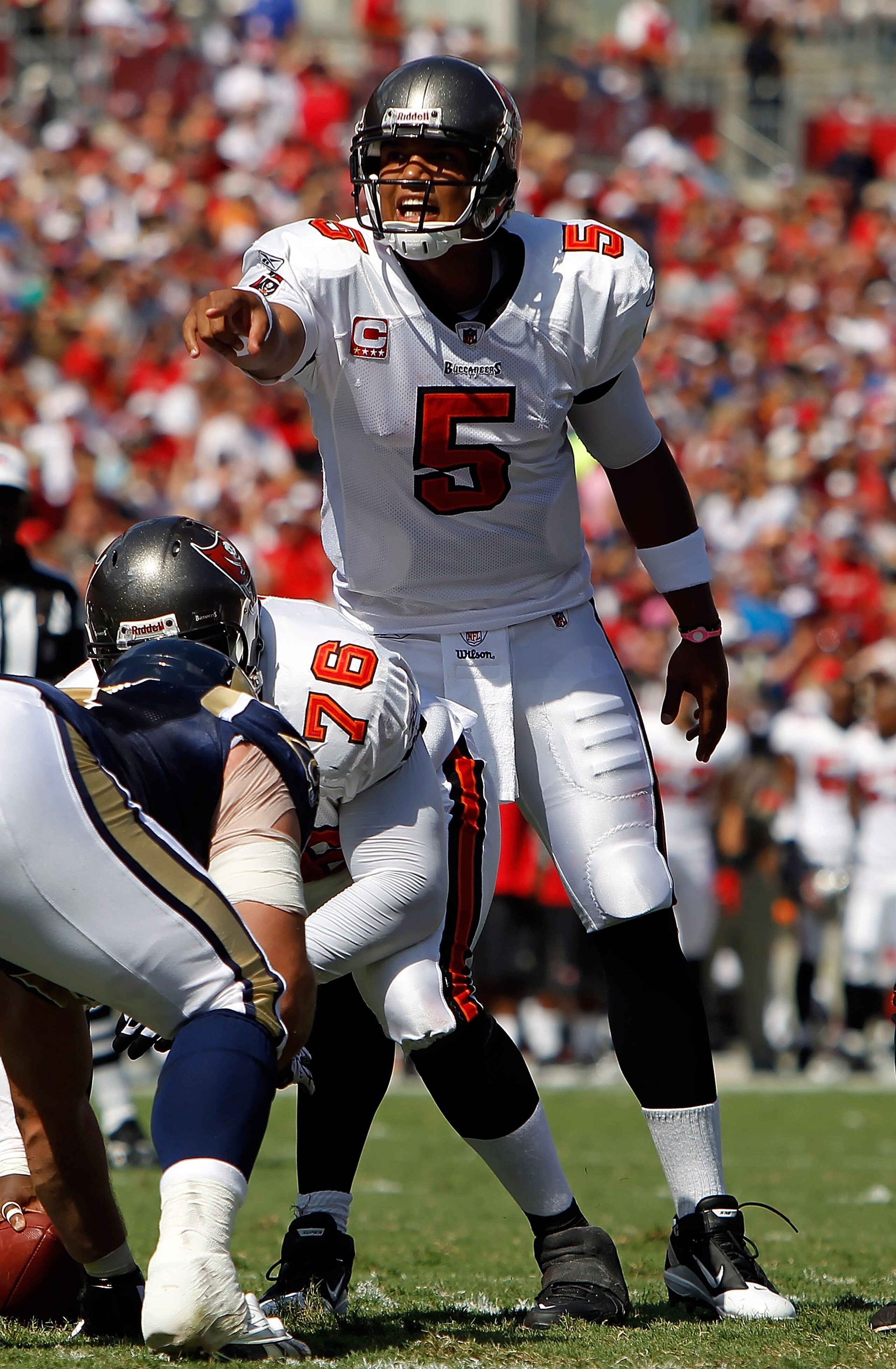 TAMPA, FL - OCTOBER 24:  Quarterback Josh Freeman #5 of the Tampa Bay Buccaneers points out the defense of the St. Louis Rams during the game at Raymond James Stadium on October 24, 2010 in Tampa, Florida.  (Photo by J. Meric/Getty Images)