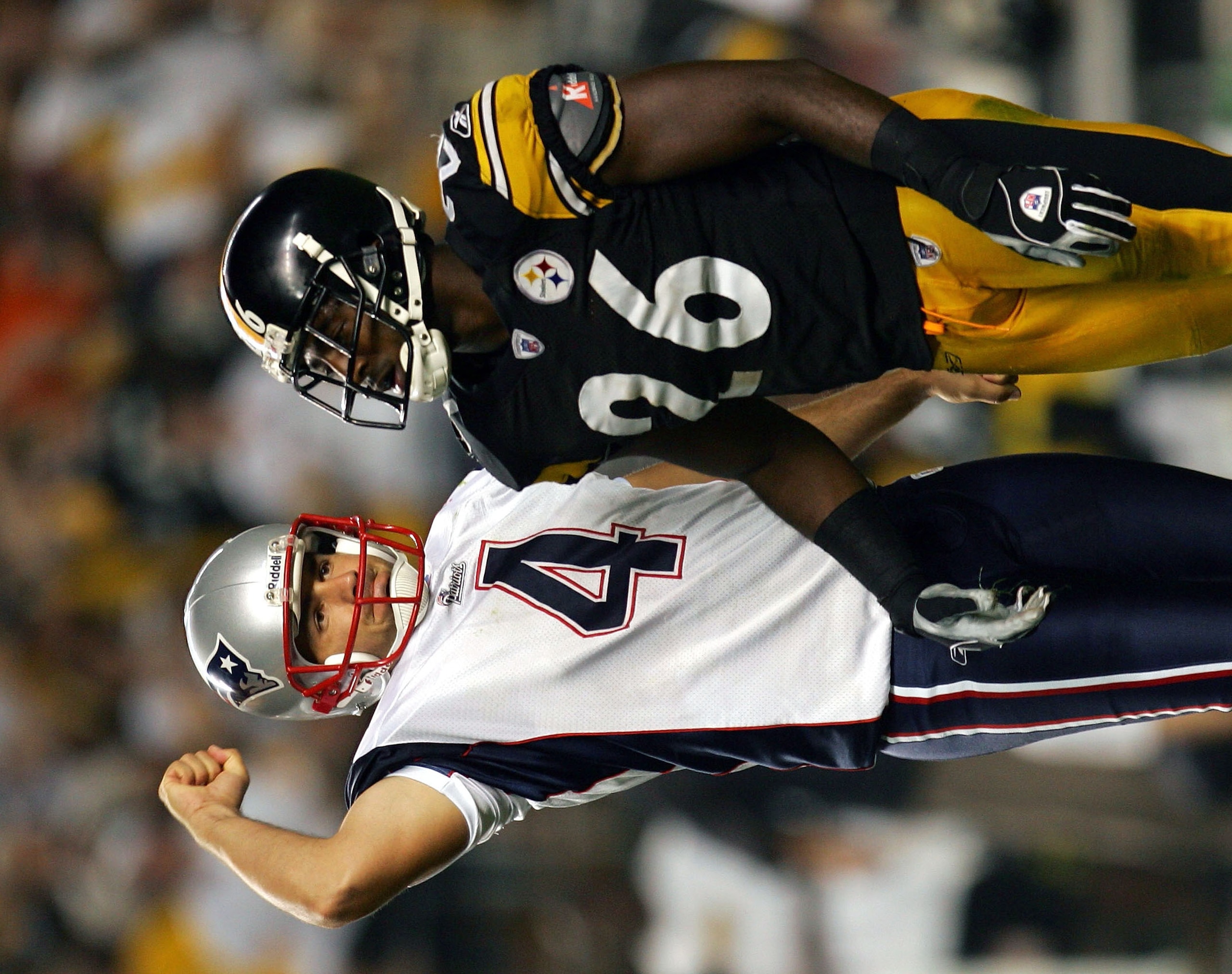 PITTSBURGH, PA - SEPTEMBER 25:  Adam Vinatieri #4 of the New England Patriots celebrates his last second field goal in front of Eugene Wilson #26 of the Pittsburgh Steelers during the fourth quarter at Heinz Field on September 25, 2005 in Pittsburgh, Penn