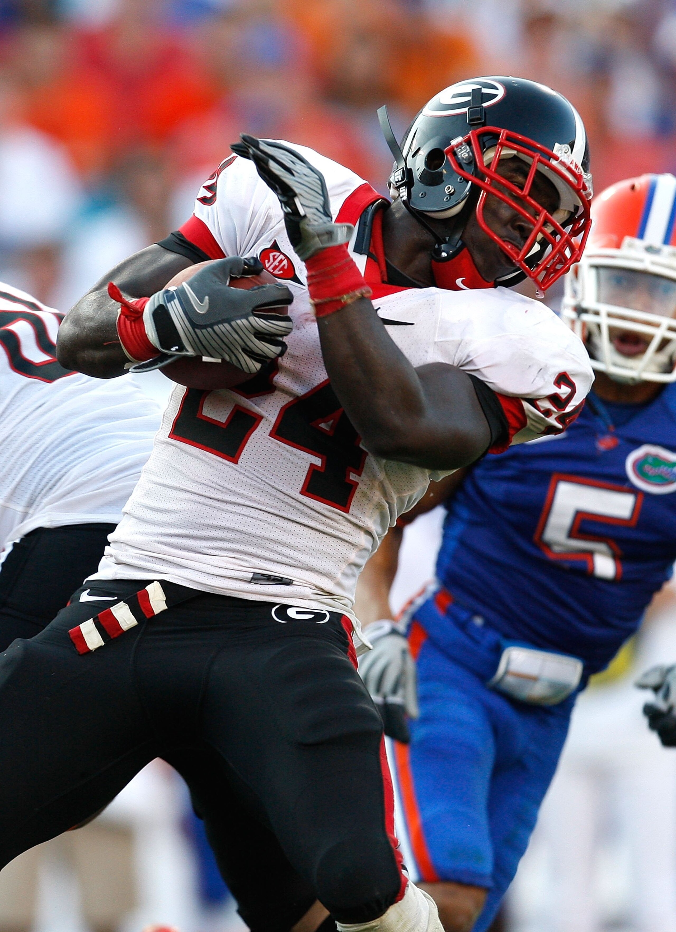 JACKSONVILLE, FL - OCTOBER 31:  Washaun Ealey #24 of the Georgia Bulldogs against the Florida Gators at Jacksonville Municipal Stadium on October 31, 2009 in Jacksonville, Florida.  (Photo by Kevin C. Cox/Getty Images)