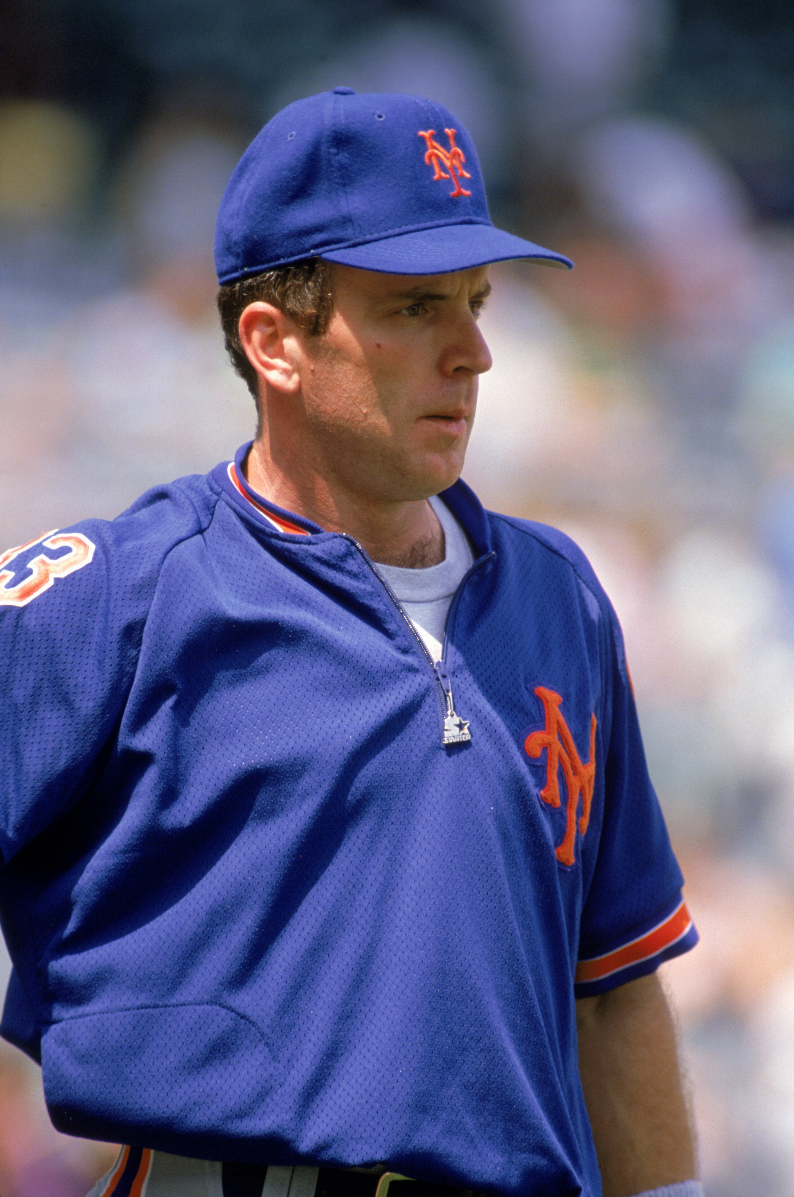 1986:  Barry Lyons of the New York Mets looks on before a game in the 1986 season. (Photo by: Jonathan Daniel/Getty Images)