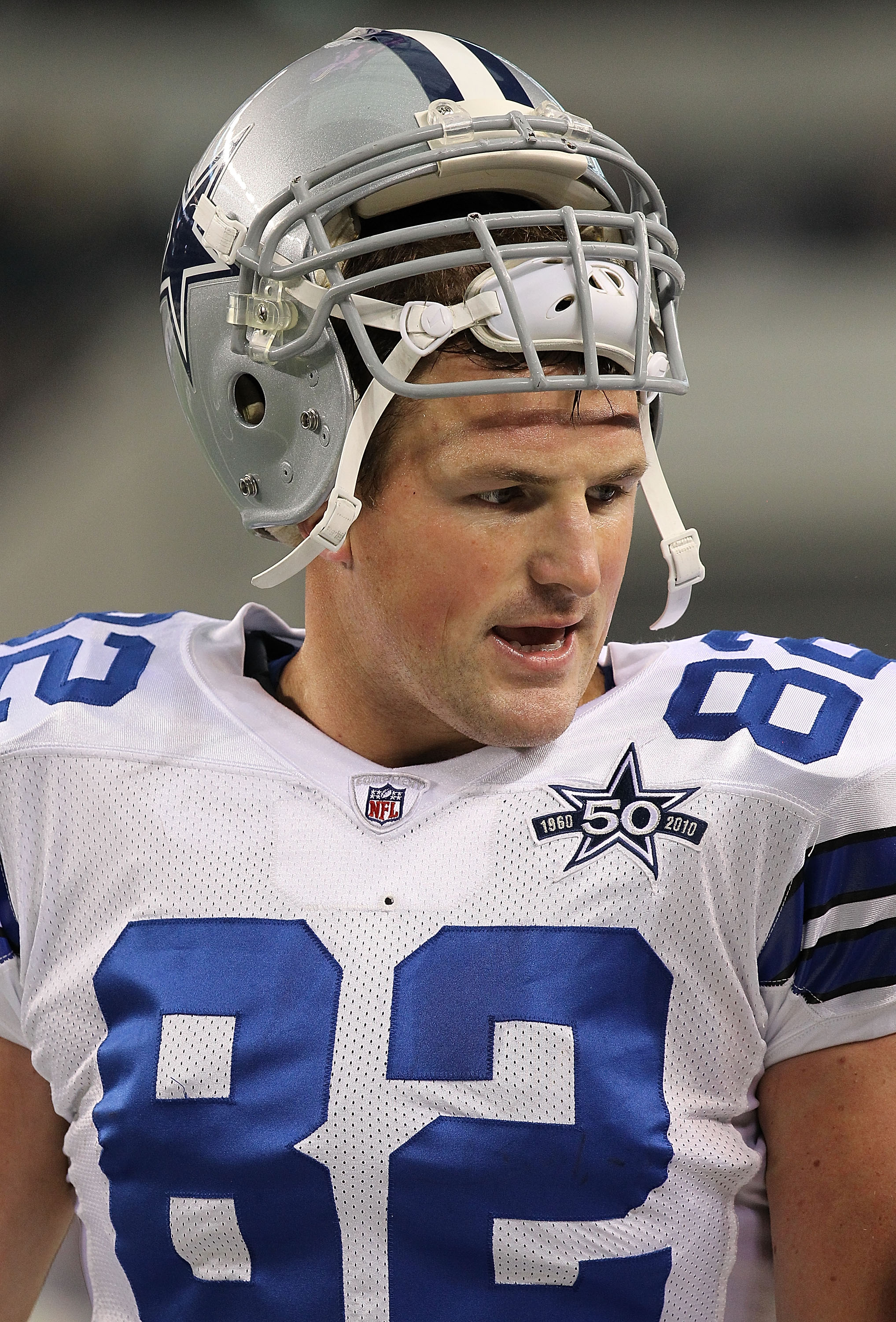 ARLINGTON, TX - SEPTEMBER 02:  Tight end Jason Witten #82 of the Dallas Cowboys at Cowboys Stadium on September 2, 2010 in Arlington, Texas.  (Photo by Ronald Martinez/Getty Images)