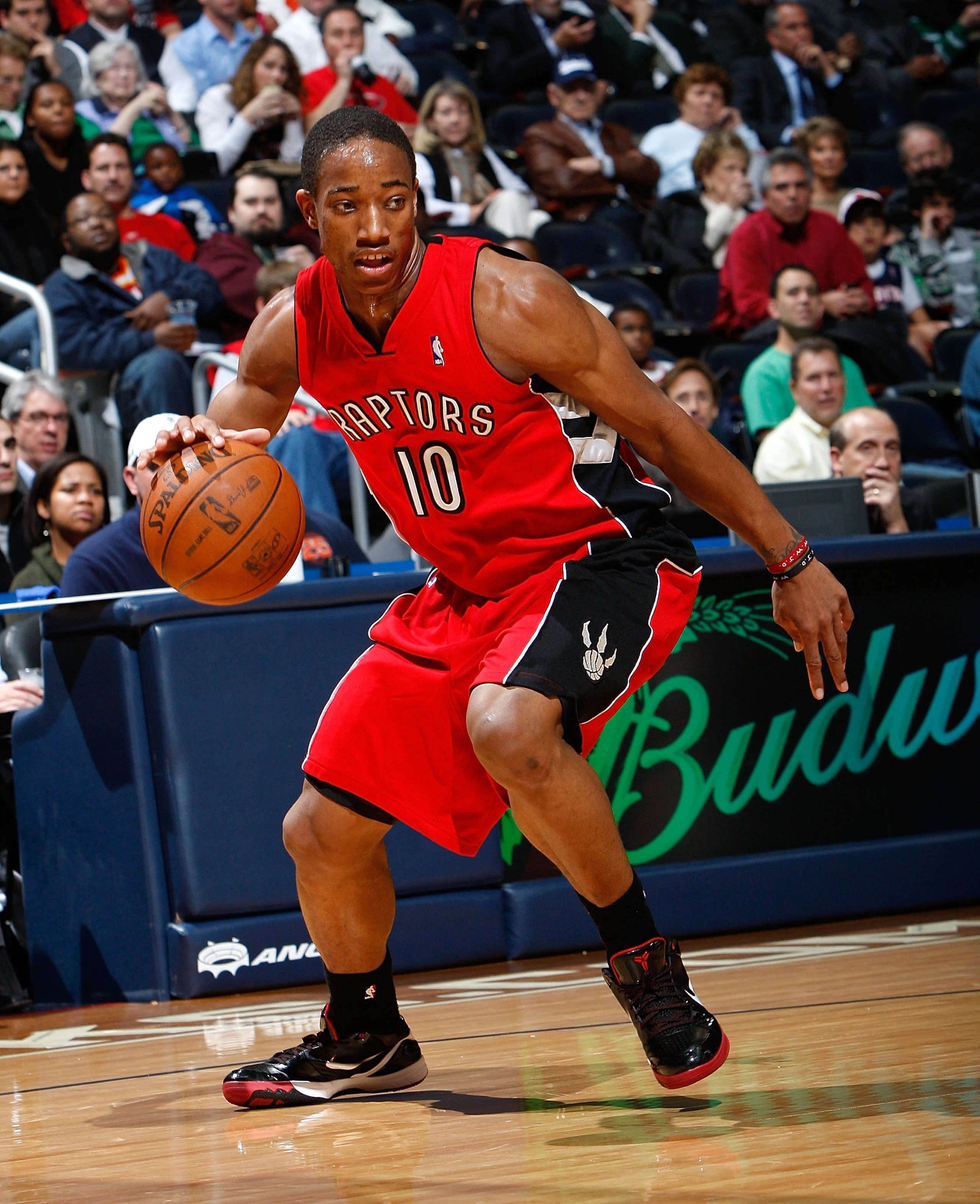 ATLANTA - DECEMBER 02:  DeMar DeRozan #10 of the Toronto Raptors against the Atlanta Hawks at Philips Arena on December 2, 2009 in Atlanta, Georgia.  NOTE TO USER: User expressly acknowledges and agrees that, by downloading and/or using this Photograph, U
