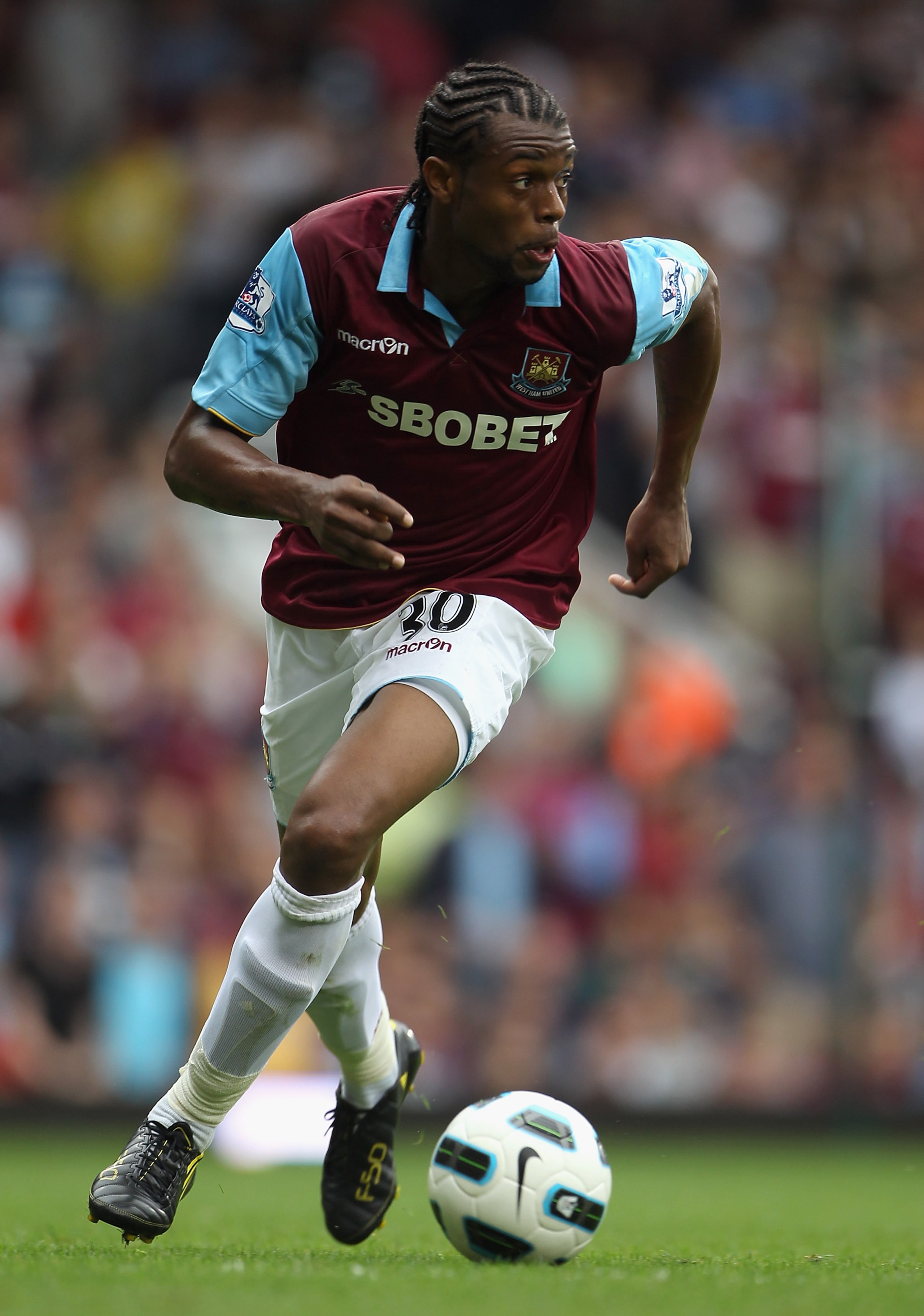 LONDON, ENGLAND - AUGUST 21:  Frederic Piquionne of West Ham United runs with the ball during the Barclays Premier League match between West Ham United and Bolton Wanderers at the Boleyn Ground on August 21, 2010 in London, England.  (Photo by Phil Cole/G