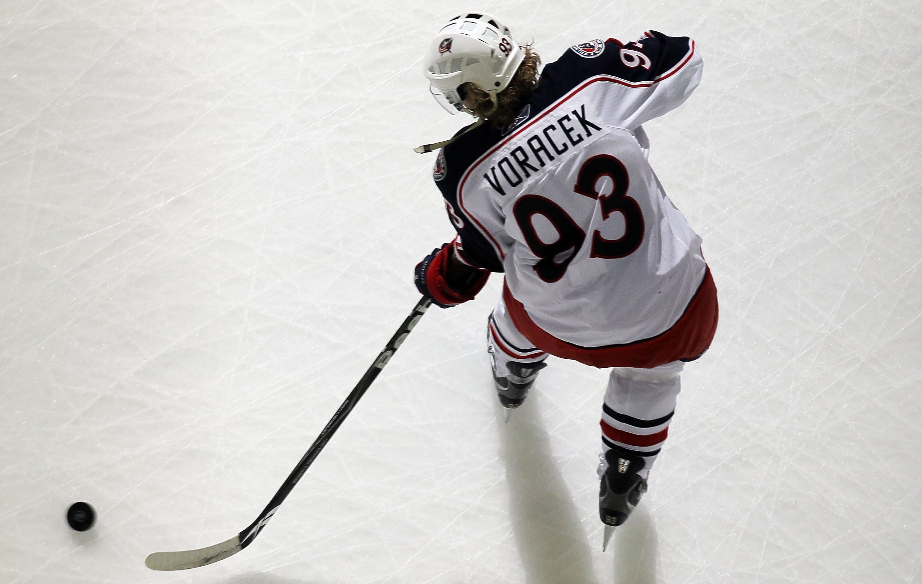 NEWARK, NJ - MARCH 23:  Jakub Voracek #93 of the Columbus Blue Jackets warms up before playing against the New Jersey Devils at the Prudential Center on March 23, 2010 in Newark, New Jersey.  (Photo by Jim McIsaac/Getty Images)
