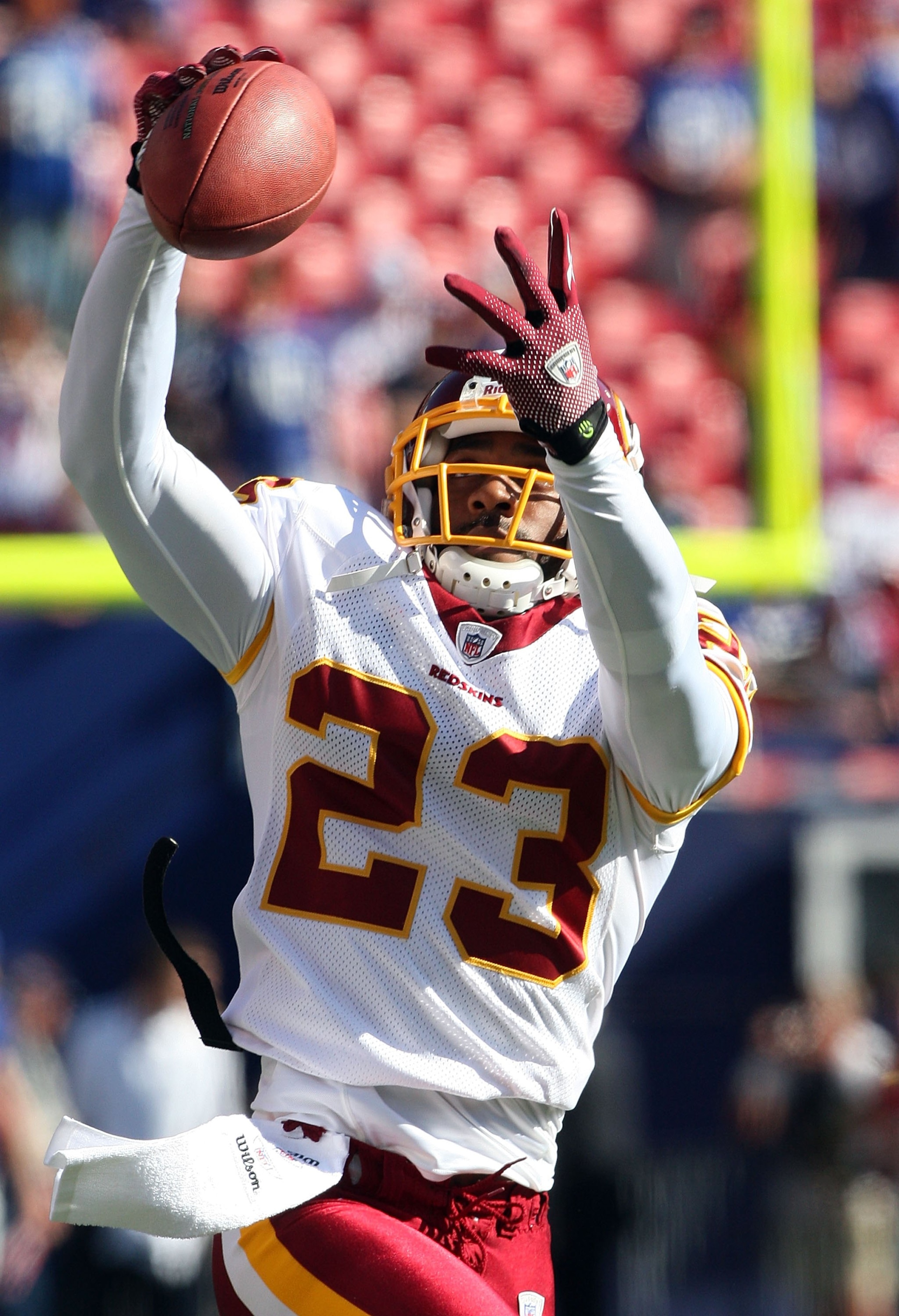 EAST RUTHERFORD, NJ - SEPTEMBER 13: DeAngelo Hall #23 of the Washington Redskins warms up before playing the New York Giants on September 13, 2009 at Giants Stadium in East Rutherford, New Jersey. (Photo by Jim McIsaac/Getty Images) EAST RUTHERFORD, NJ - SEPTEMBER 13: DeAngelo Hall #23 of the Washington Redskins warms up before playing the New York Giants on September 13, 2009 at Giants Stadium in East Rutherford, New Jersey. (Photo by Jim McIsaac/Getty Images)