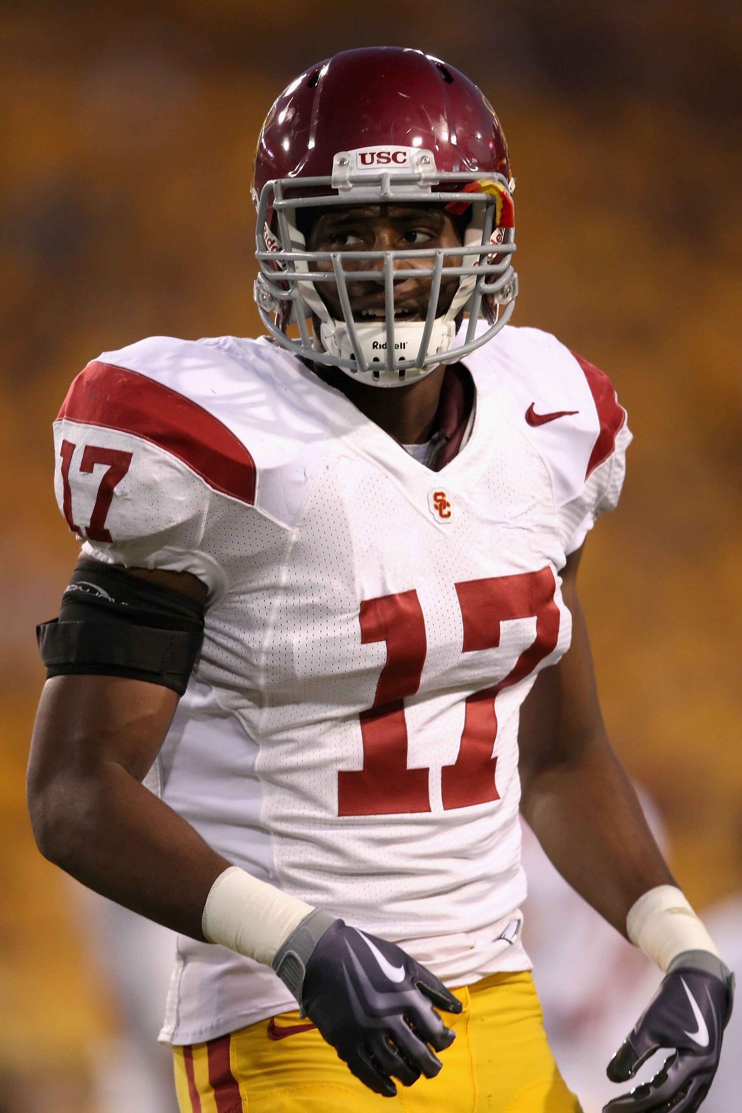 TEMPE, AZ - NOVEMBER 07: Michael Morgan #17 of the USC Trojans during the college football game against the Arizona State Sun Devils at Sun Devil Stadium on November 7, 2009 in Tempe, Arizona. The Trojans defeated the Devils 14-9. (Photo by Christian Pe TEMPE, AZ - NOVEMBER 07: Michael Morgan #17 of the USC Trojans during the college football game against the Arizona State Sun Devils at Sun Devil Stadium on November 7, 2009 in Tempe, Arizona. The Trojans defeated the Devils 14-9. (Photo by Christian Pe