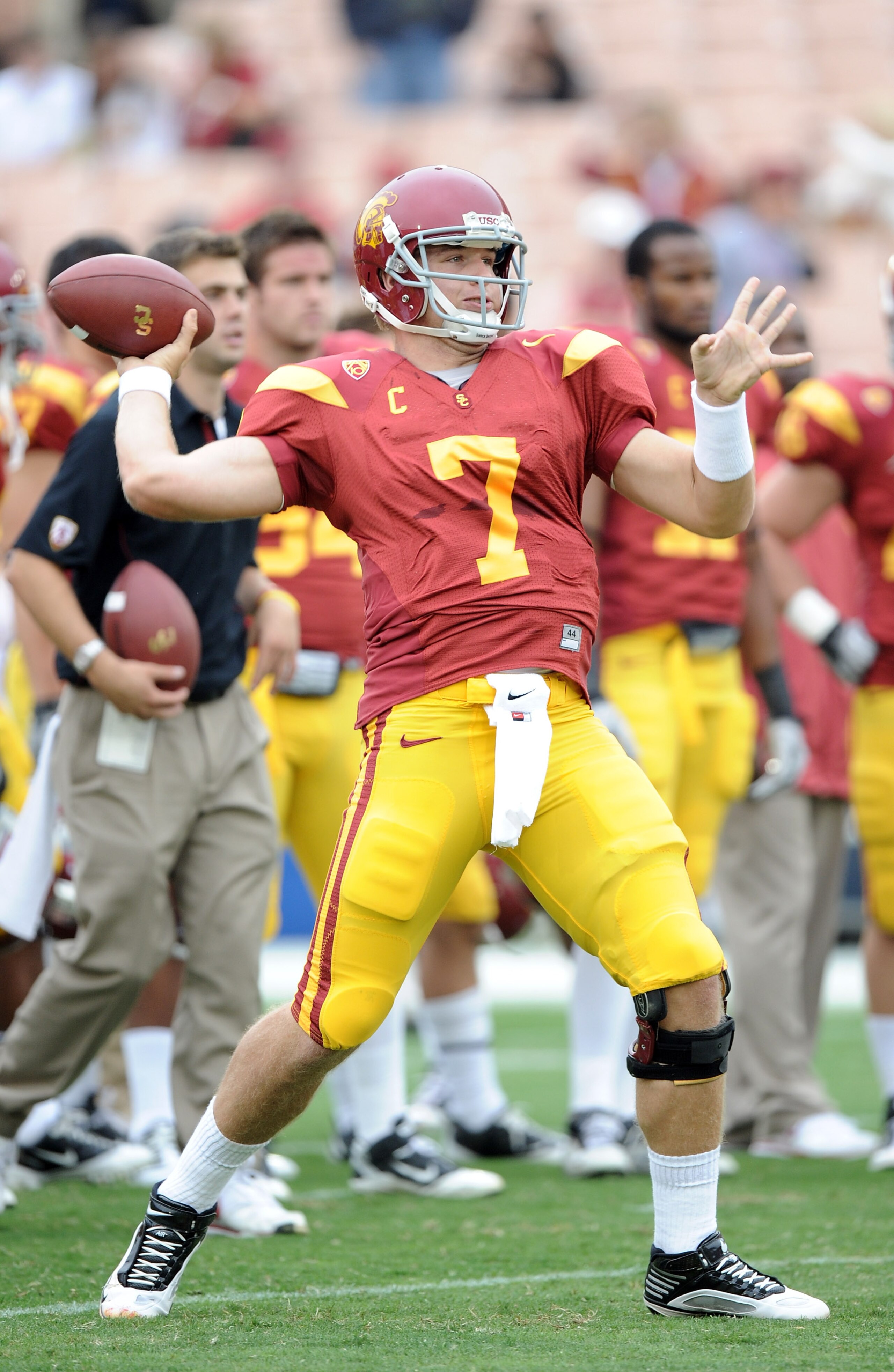 LOS ANGELES, CA - OCTOBER 16:  Matt Barkley #7 of the USC Trojans warms up before the game against the California Golden Bears at Los Angeles Memorial Coliseum on October 16, 2010 in Los Angeles, California.  (Photo by Harry How/Getty Images)