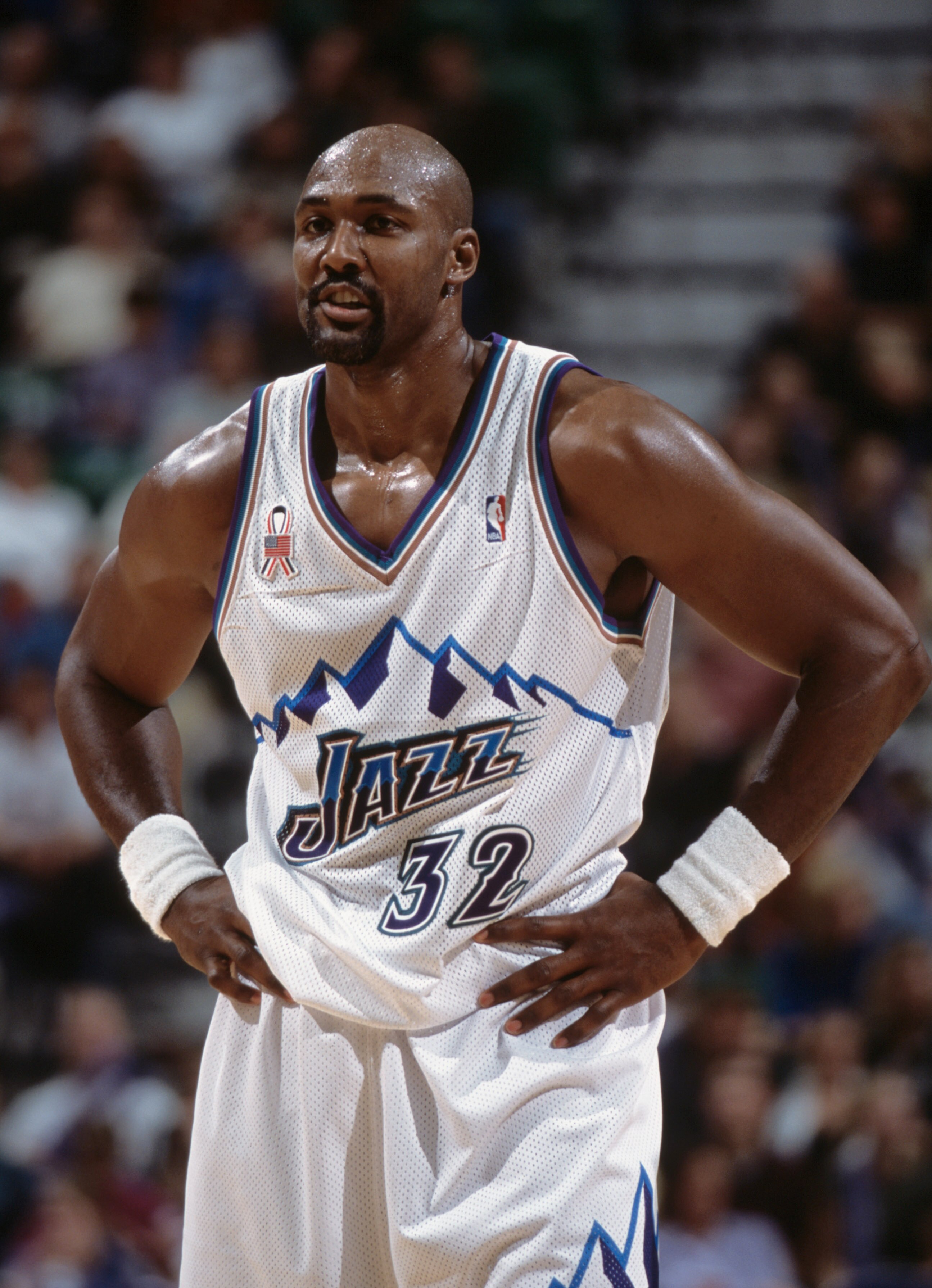 28 Nov 2001:  This is a portrait of Utah Jazz forward Karl Malone #32. It was taken during the NBA game against the Seattle SuperSonics at the Delta Center in Salt Lake City Utah.  The SuperSonics defeated the Jazz 112-88.Mandatory Credit:  Matthew Stockm