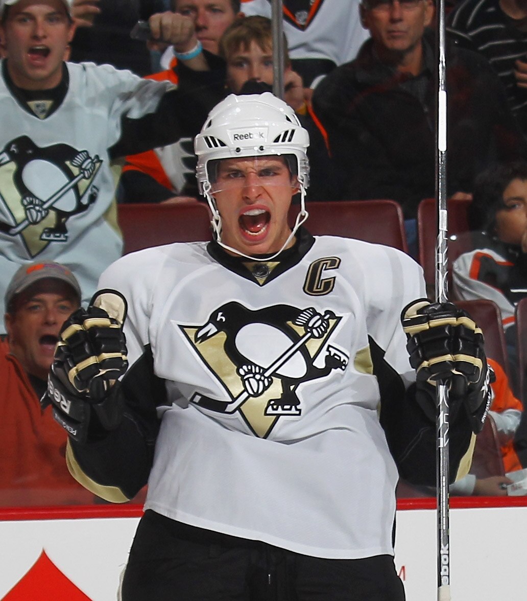 PHILADELPHIA - OCTOBER 16: Sidney Crosby #87  of the Pittsburgh Penguins scores at 3:13 of the third period against the Philadelphia Flyers at the Wells Fargo Center on October 16, 2010 in Philadelphia, Pennsylvania. The Penguins defeated the Flyers 5-1. 