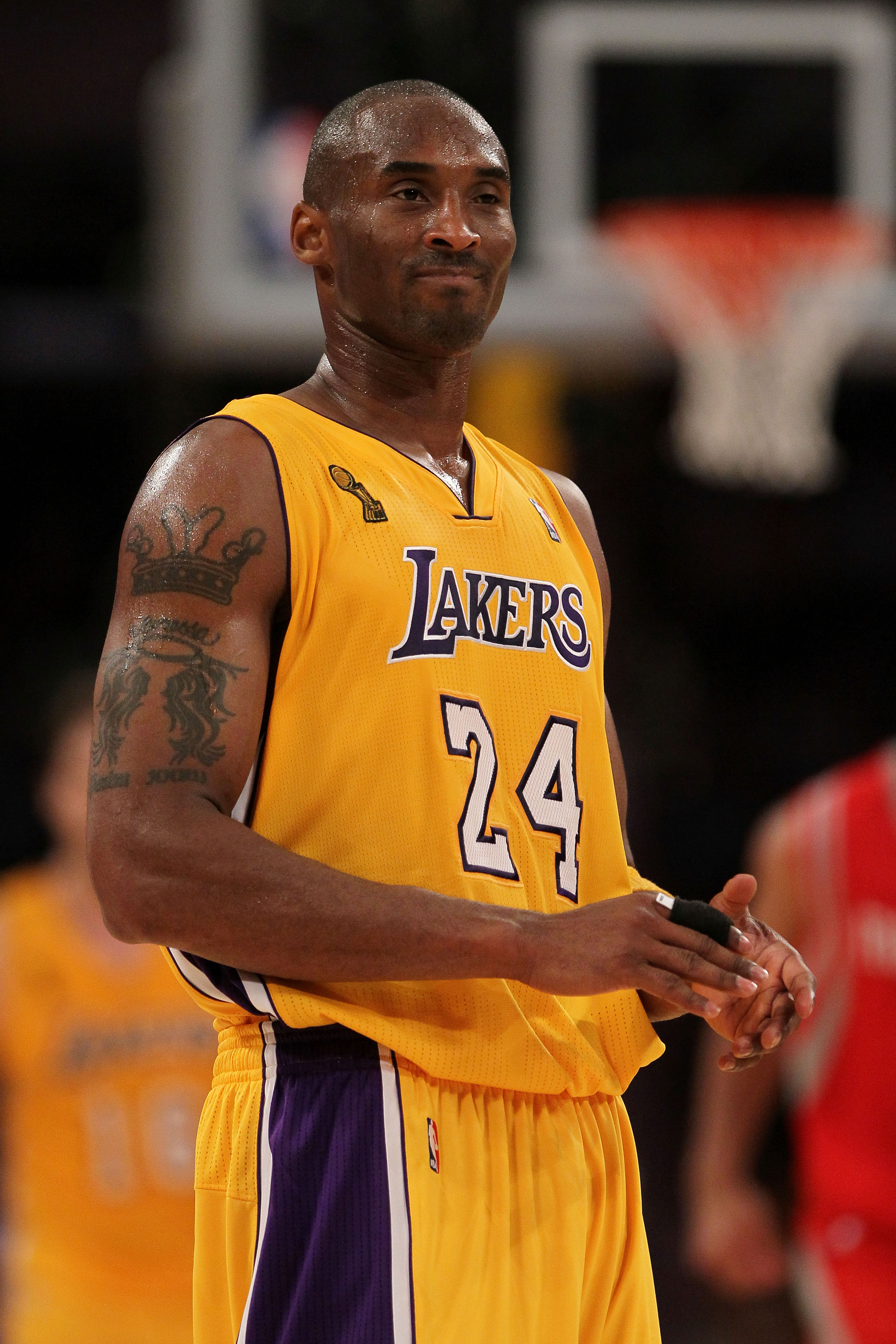 LOS ANGELES, CA - OCTOBER 26:  Kobe Bryant #24 of the Los Angeles Lakers stands on the court against the Houston Rockets during their opening night game at Staples Center on October 26, 2010 in Los Angeles, California. NOTE TO USER: User expressly acknowl