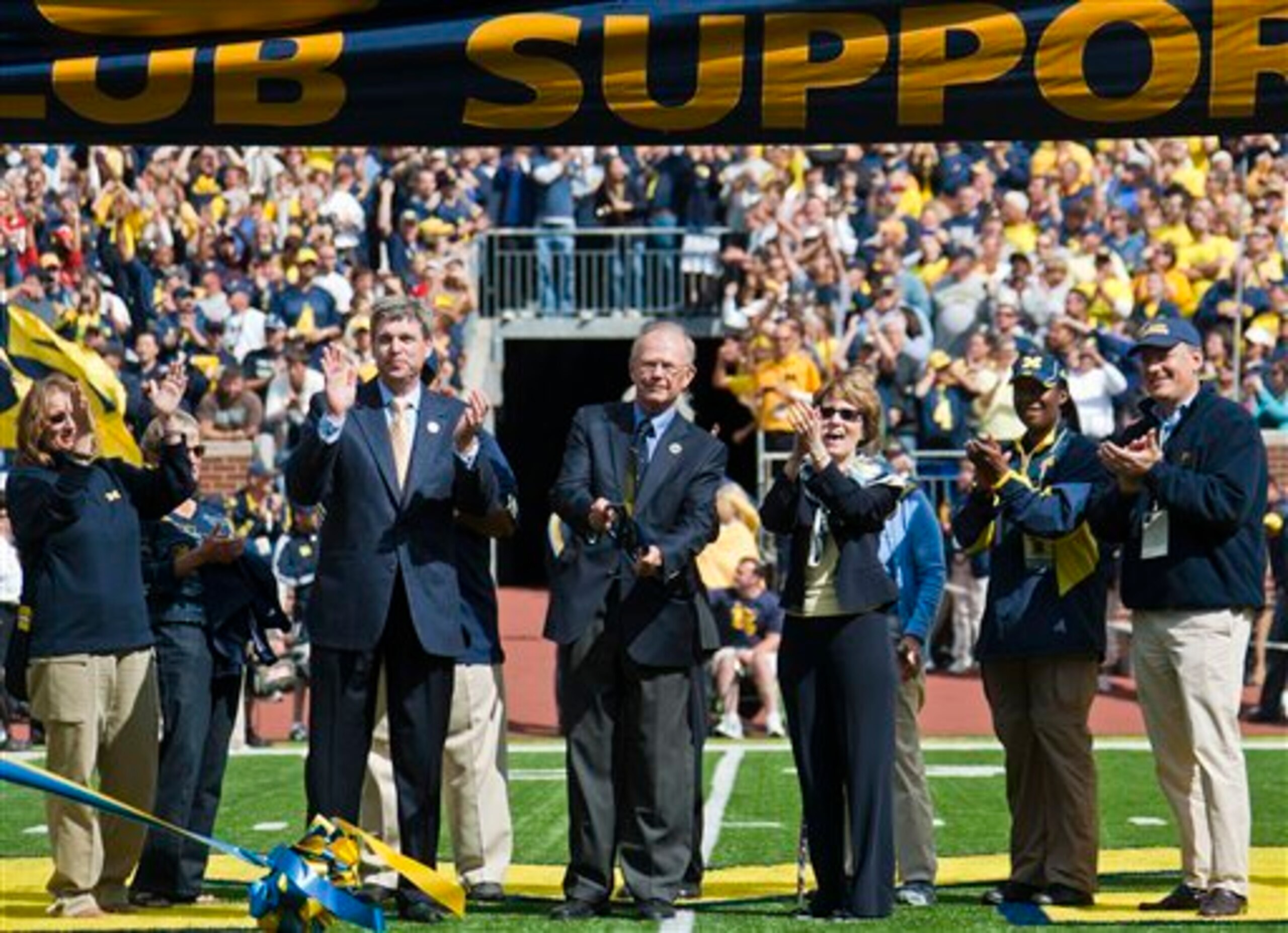Rededicating Michigan Stadium in 2010