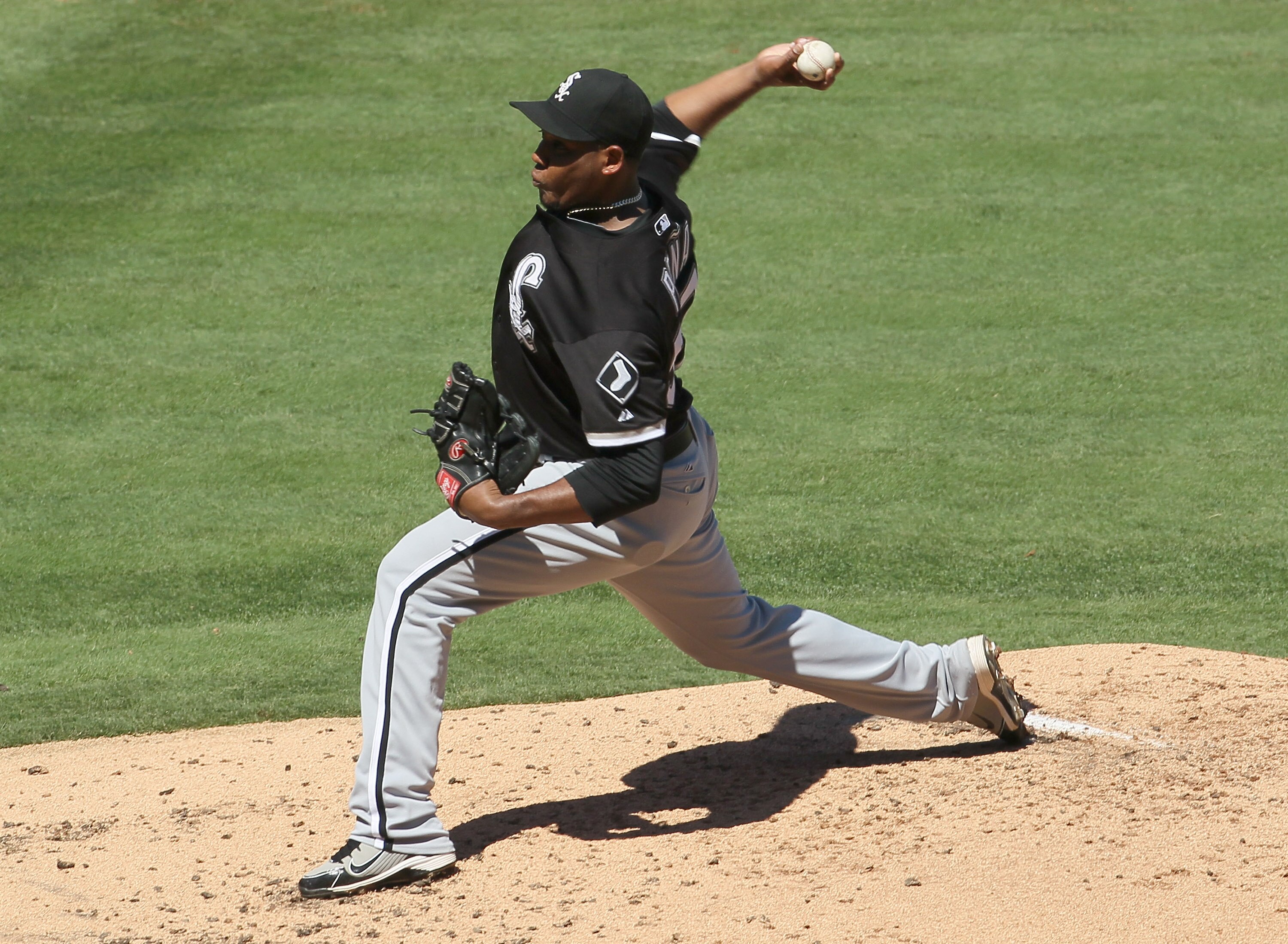 ANAHEIM, CA - SEPTEMBER 26:  Tony Pena #57 of the Chicago White Sox throws a pitch against the Los Angeles Angels of Anaheim on September 26, 2010 at Angel Stadium in Anaheim, California. The White Sox won 4-3.  (Photo by Stephen Dunn/Getty Images)