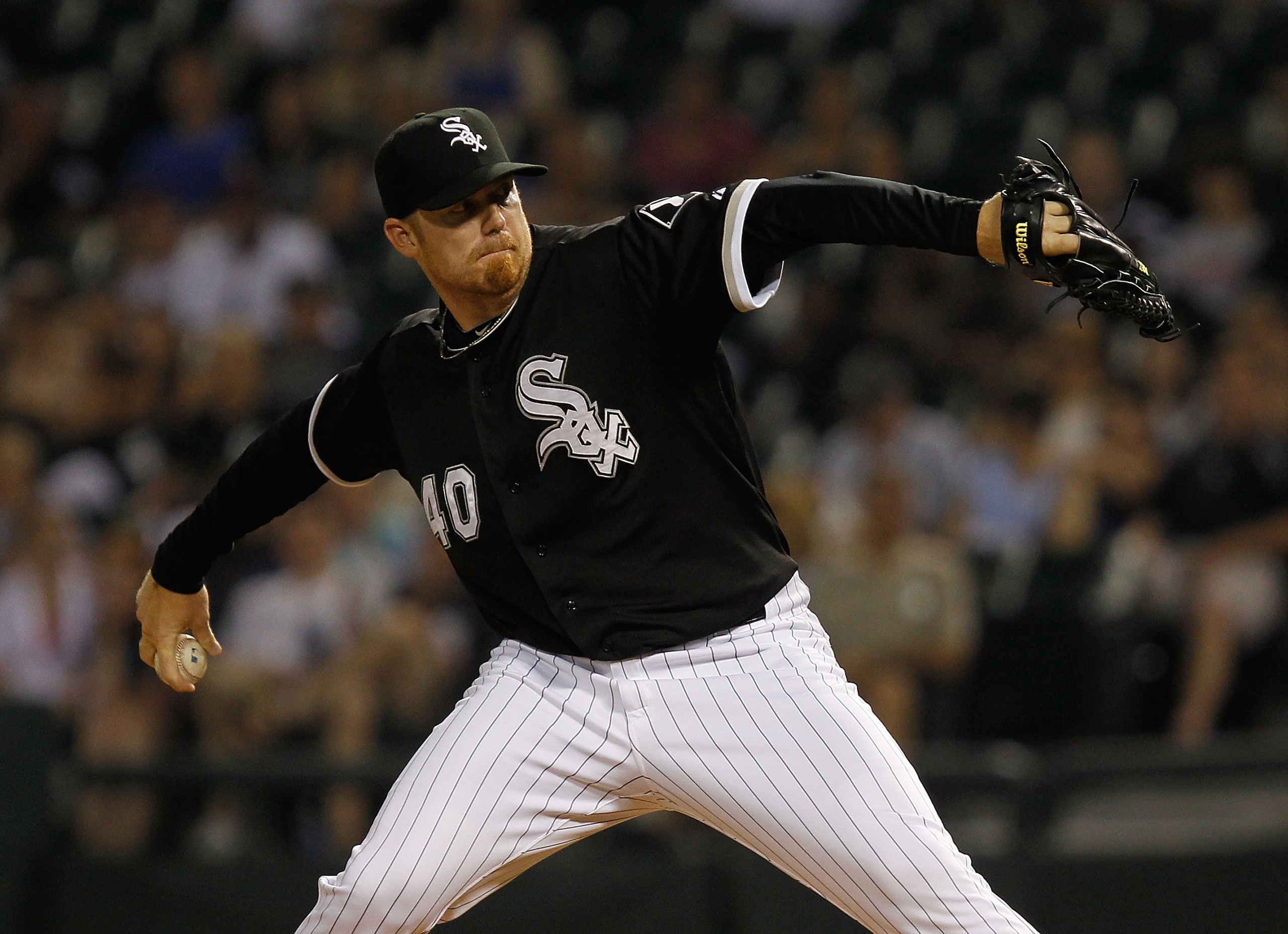 CHICAGO - JULY 07: J.J. Putz #40 of the Chicago White Sox pitches against the Los Angeles Angels of Anaheim at U.S. Cellular Field on July 7, 2010 in Chicago, Illinois. The White Sox defeated the Angels 5-2. (Photo by Jonathan Daniel/Getty Images)