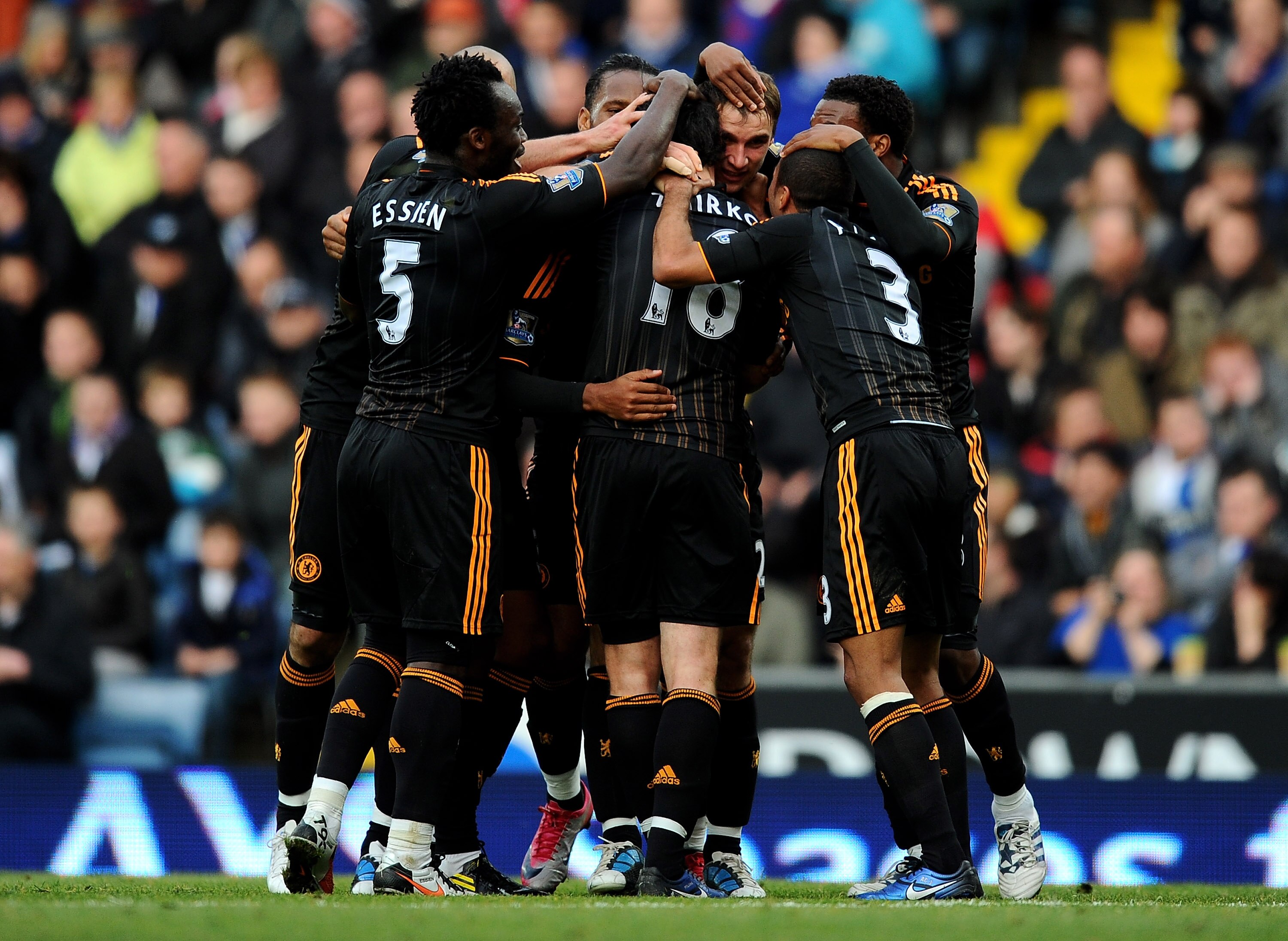 BLACKBURN, ENGLAND - OCTOBER 30:  Branislav Ivanovic of Chelsea celebrates with his team mates after scoring the winning goal during the Barclays Premier League match between Blackburn Rovers and Chelsea at Ewood Park on October 30, 2010 in Blackburn, Eng