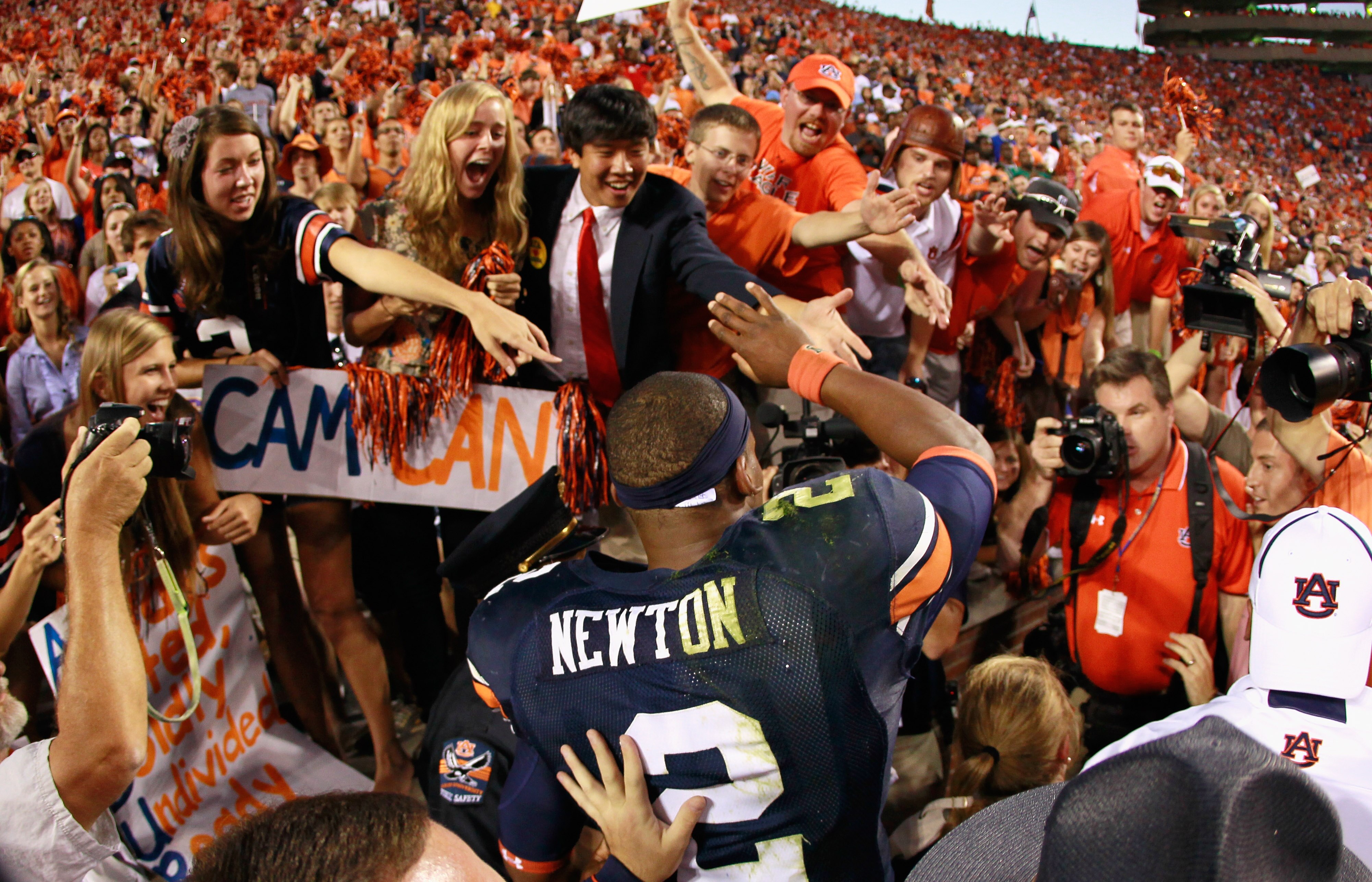 AUBURN, AL - OCTOBER 23:  of the Auburn Tigers of the LSU Tigers at Jordan-Hare Stadium on October 23, 2010 in Auburn, Alabama.  (Photo by Kevin C. Cox/Getty Images)