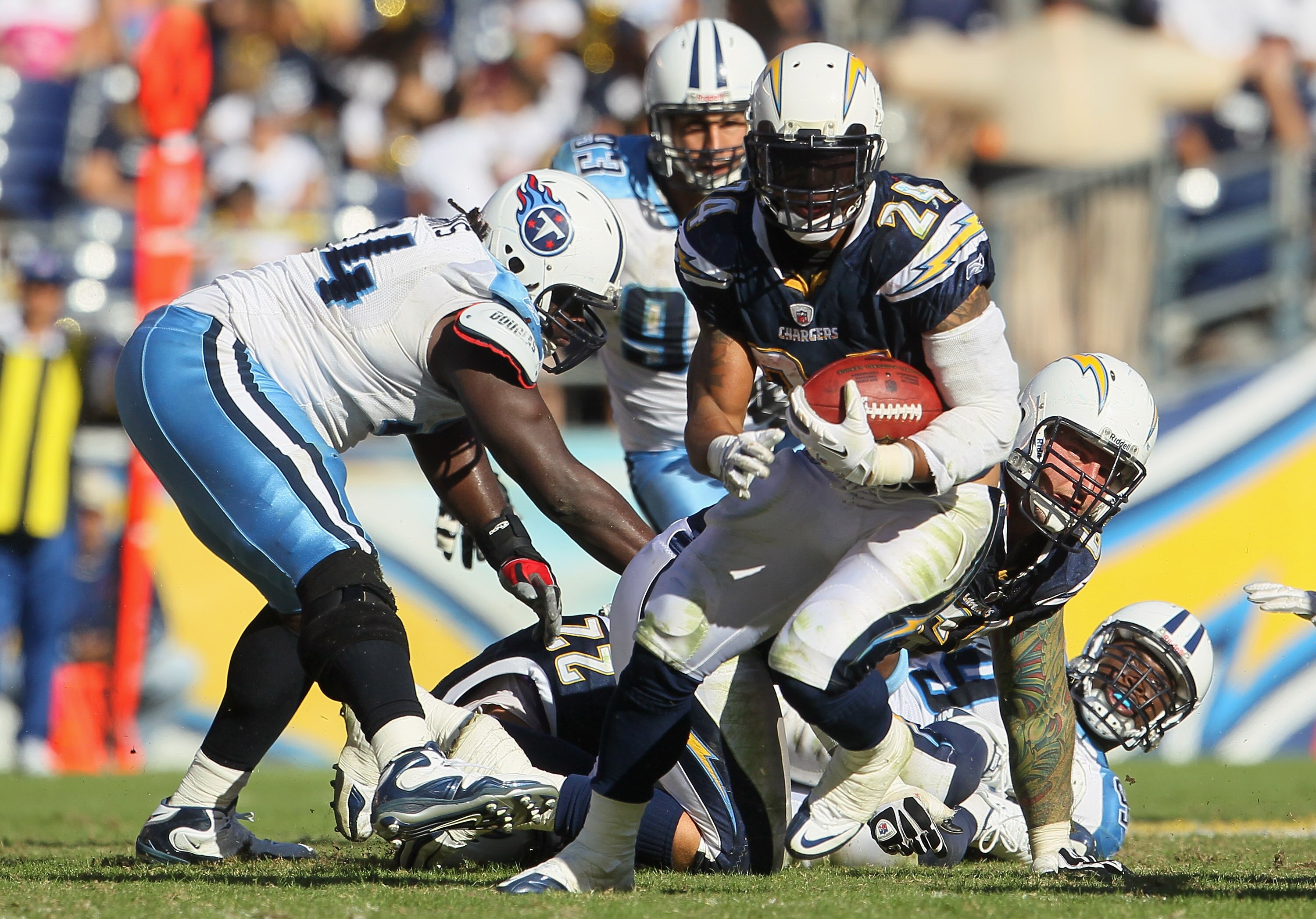 SAN DIEGO - OCTOBER 31:  Running back Ryan Mathews #24 of the San Diego Chargers carries the ball in the fouth quarter against the Tennessee Titans at Qualcomm Stadium on October 31, 2010 in San Diego, California. The Chargers defeated the Titans 33-25.  